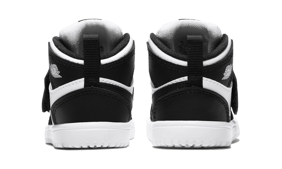 Sky Air Jordan 1 Baby and Toddler Shoe Black/White/Black