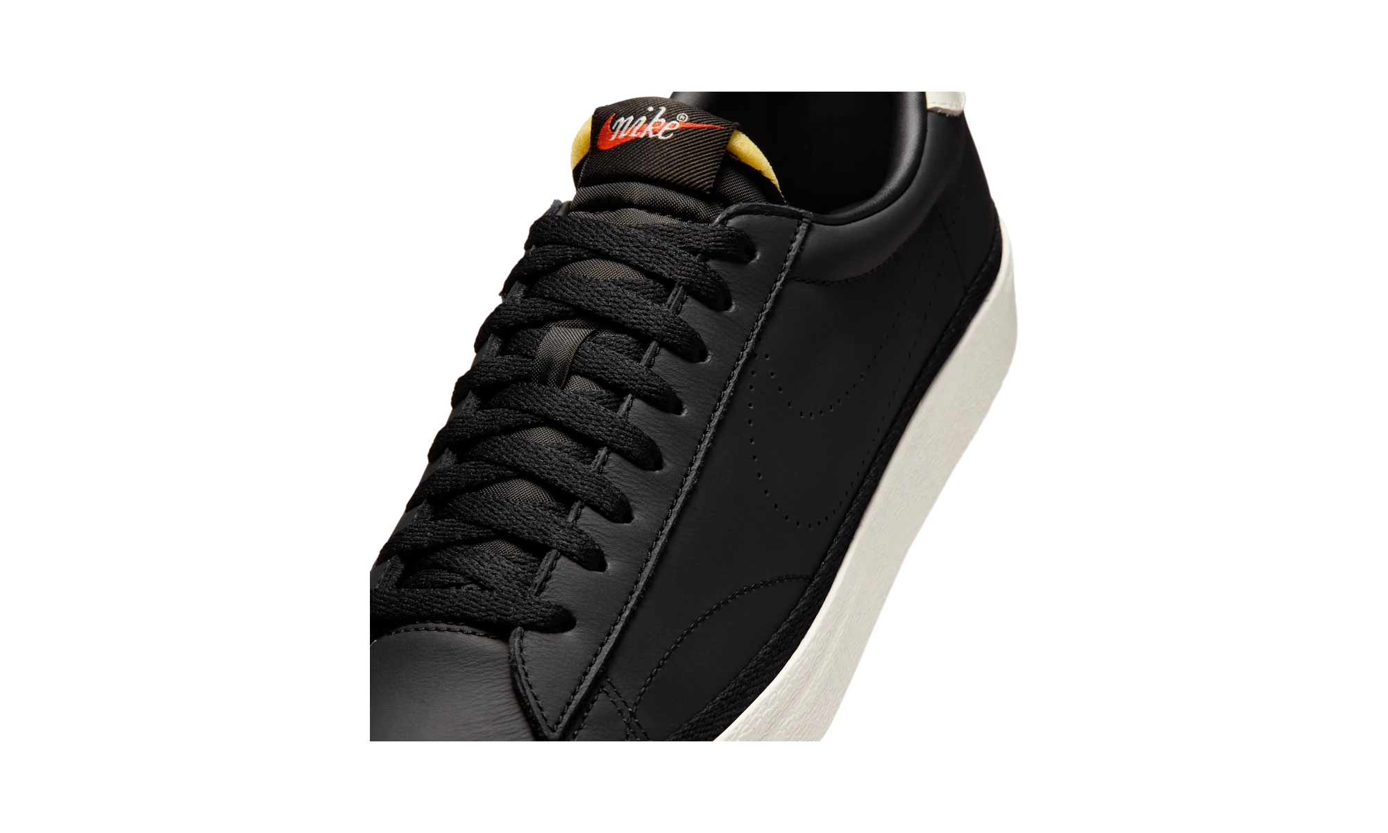Nike Tennis Classic Men‘s shoes Black/Sail/Team Orange/Black