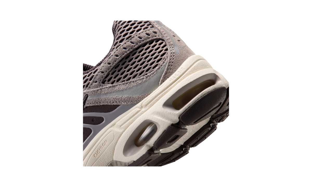 Nike Air Max Moto 2K College Grey/Dark Violet Ore/Taupe Haze/Light Iron Ore