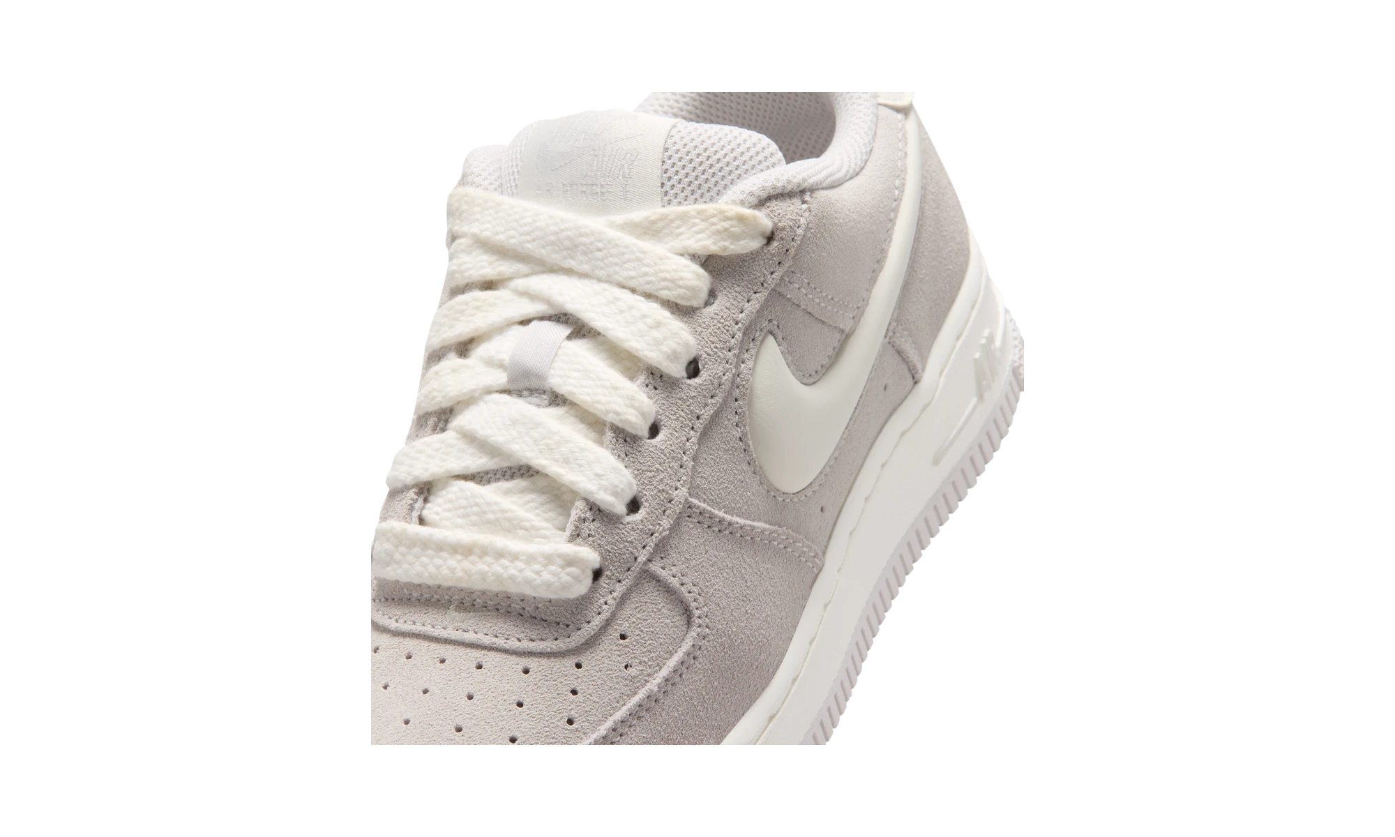 Nike Air Force 1 LV8 Vast Grey/Sail