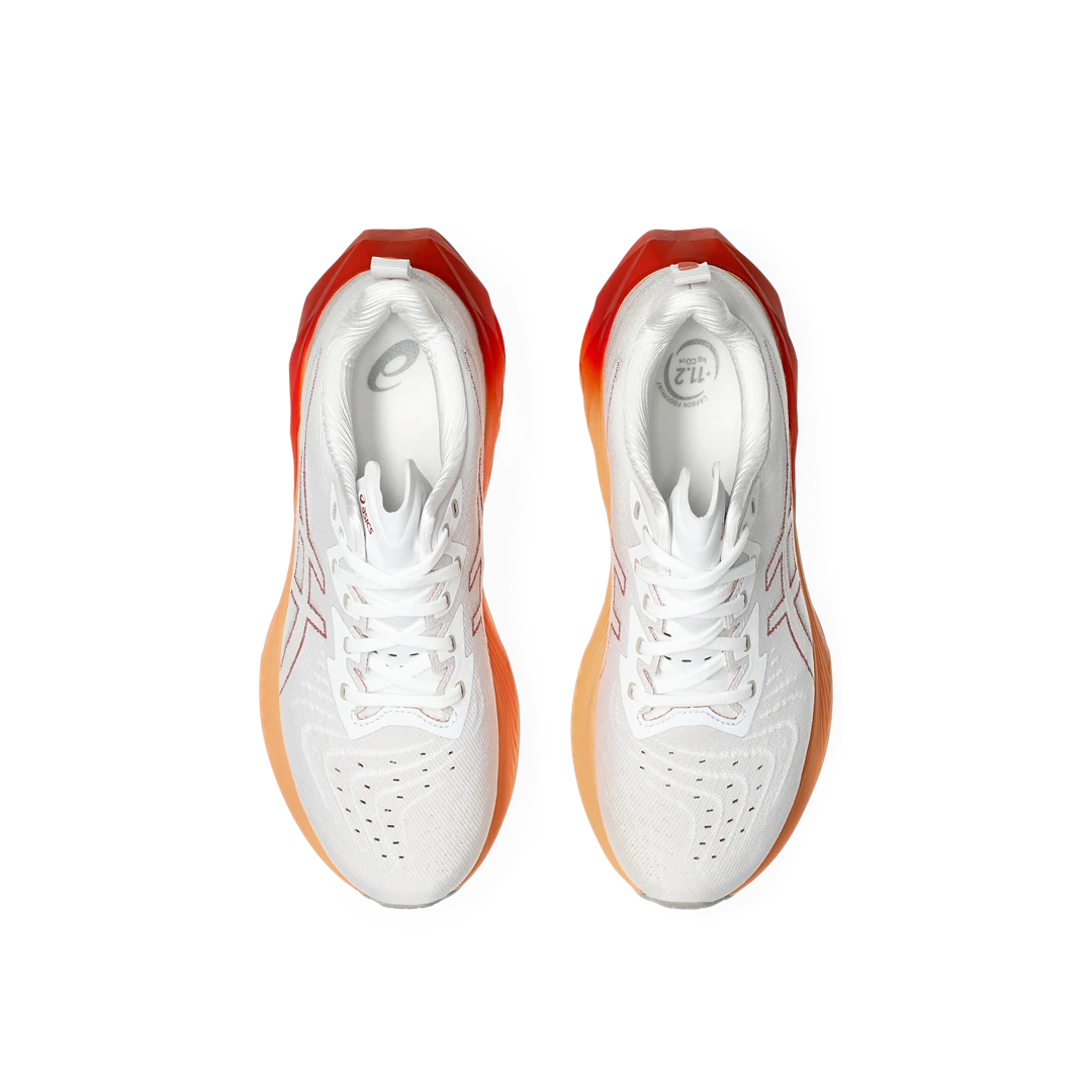 ASICS Novablast 4 White Moonrock, White/Moonrock (1011B693-103)