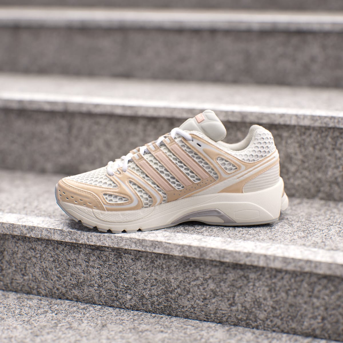 Adidas Adistar Control 5 Off White Beige