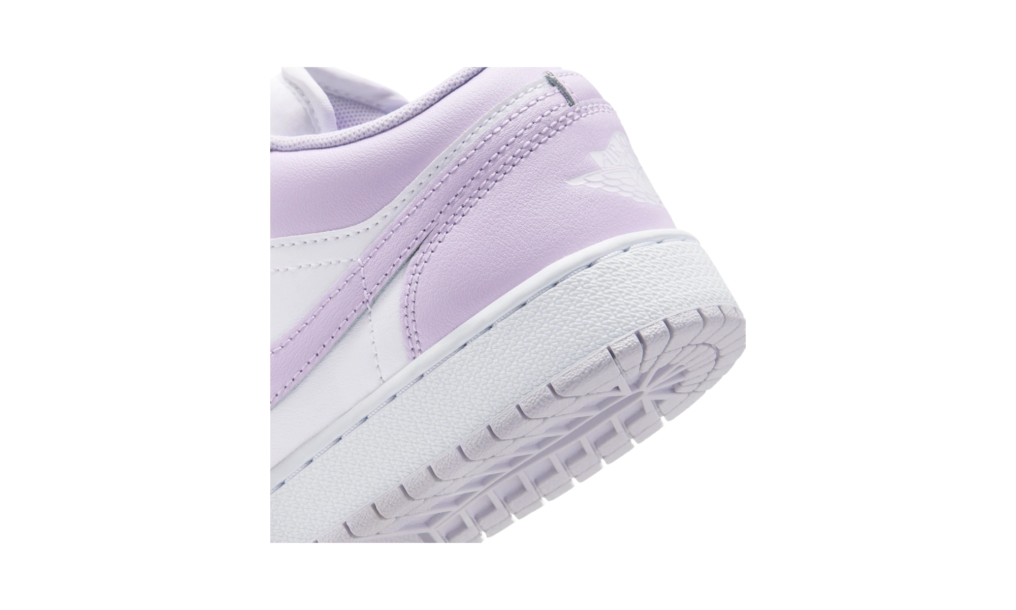 Air Jordan 1 Low Barely Grape Violet Mist