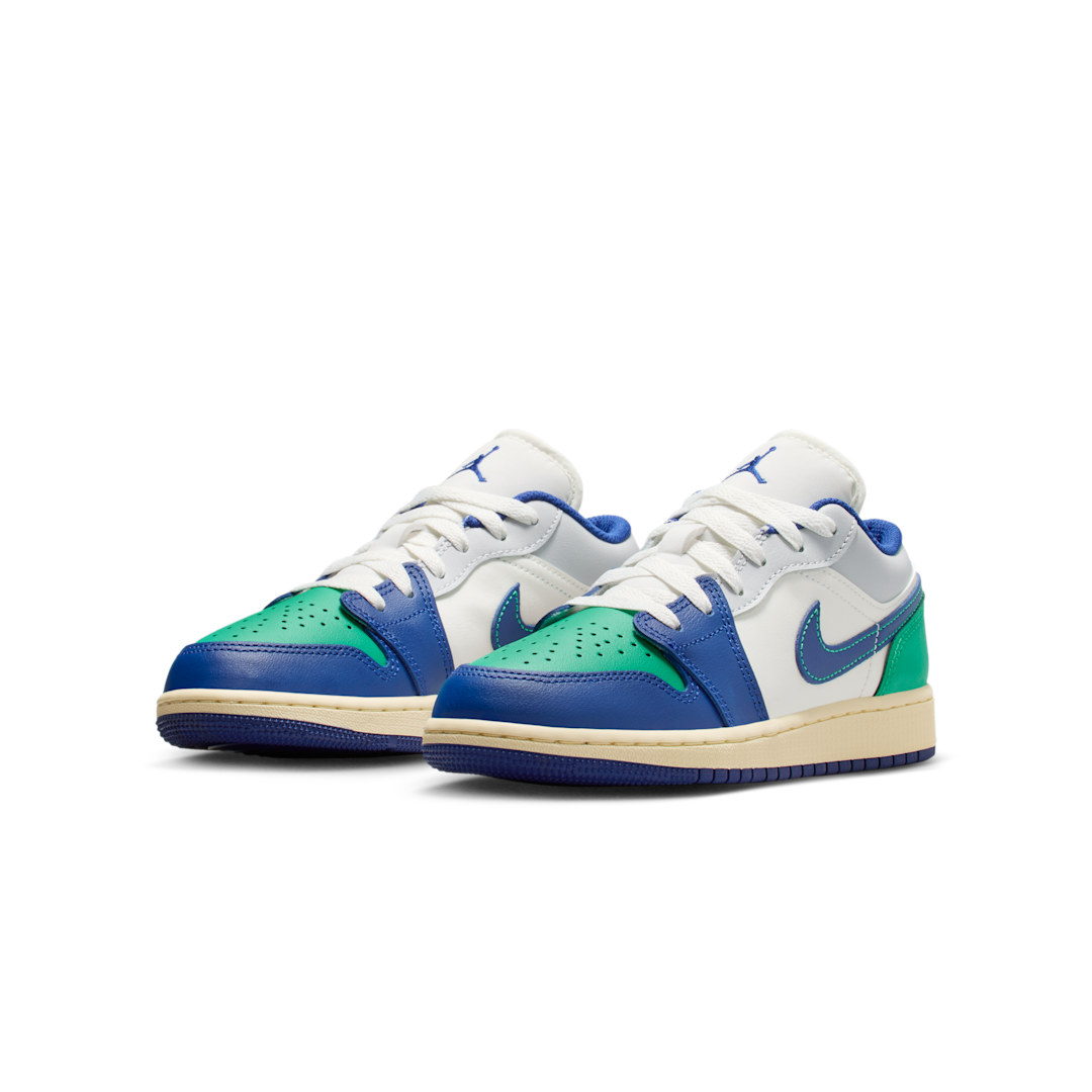 Air Jordan 1 Low Rare Air, Sail/Stadium Green/Neutral Grey/Deep Royal Blue (553560-147)