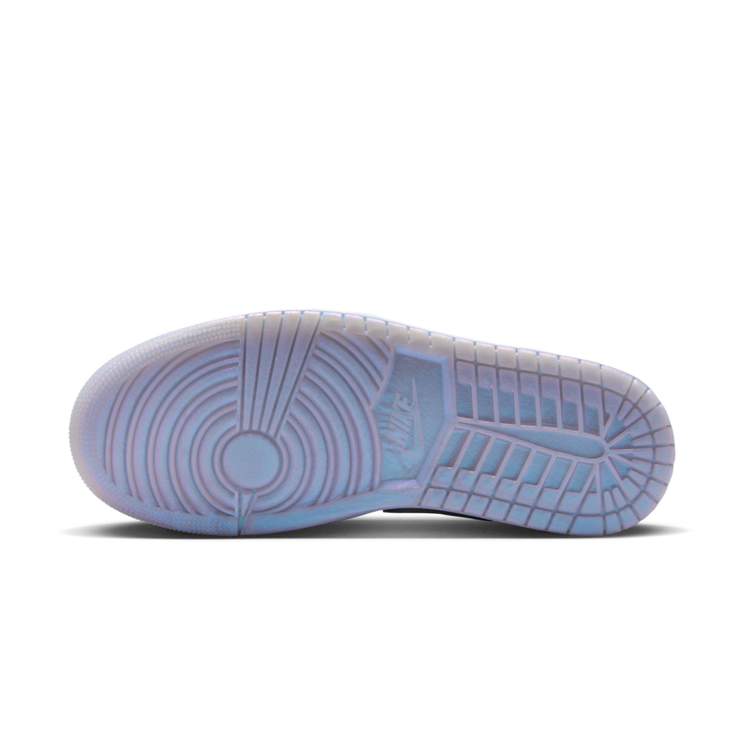 Air Jordan 1 Low SE Ghost Pearlized Quilt, Ghost/Sail/Pure Platinum (IM5129-010)