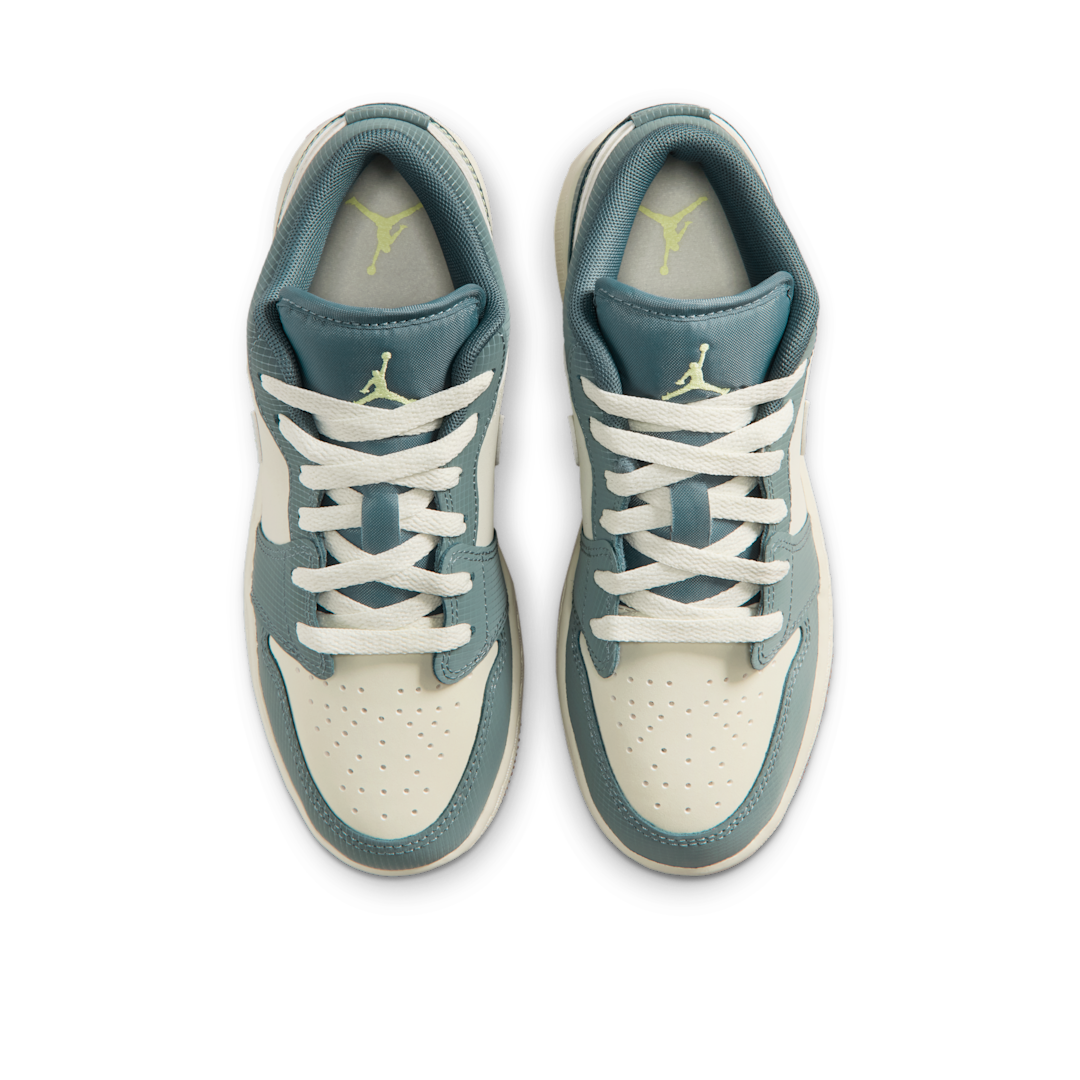 Air Jordan 1 Low SE We Outside - Sneak