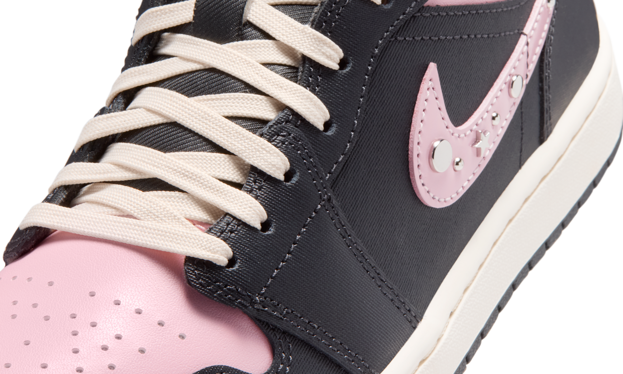 Air Jordan 1 Mid SE Iced Carmine