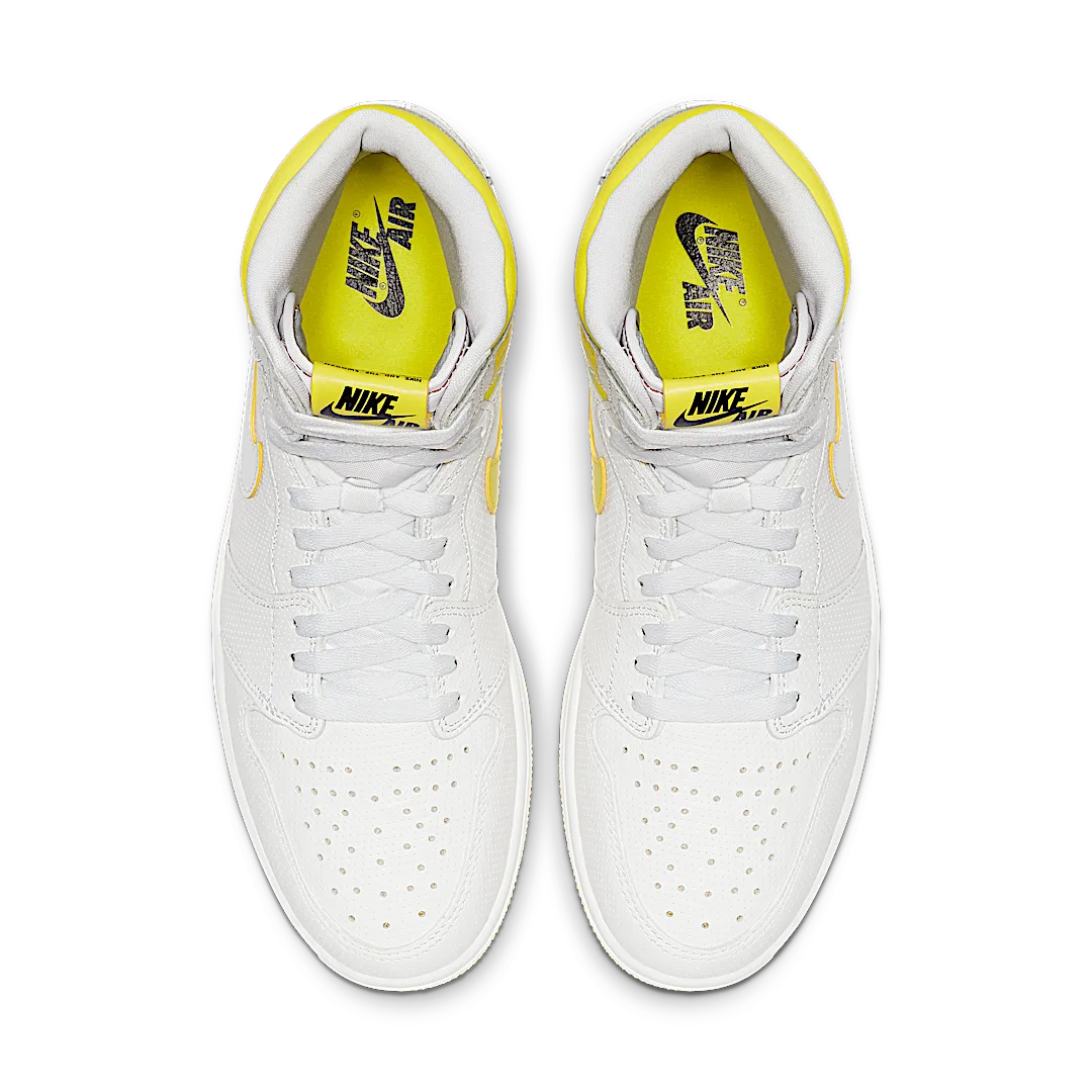 Air Jordan 1 Retro High First Class Flight, White/Dynamic Yellow-Black (555088-170)
