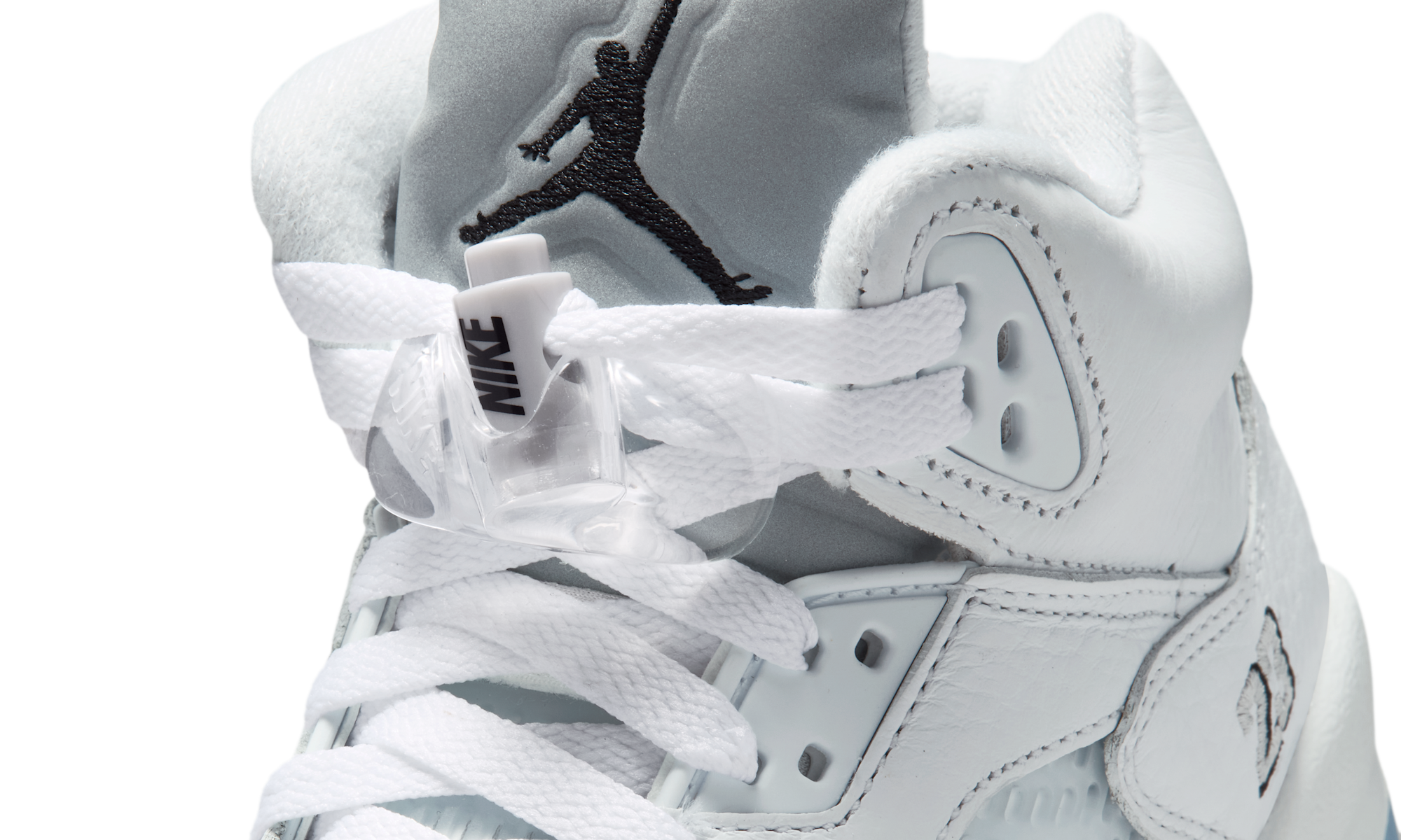 Air Jordan 5 Retro White Metallic (2026)