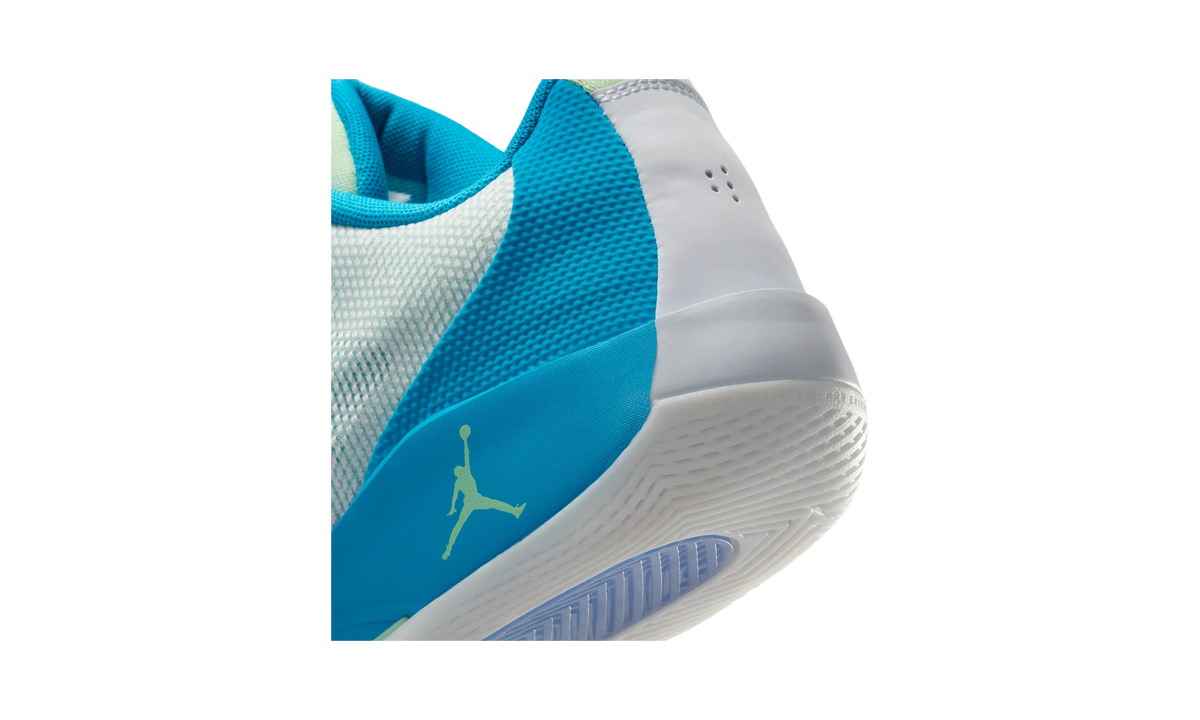 Air Jordan Luka .77 Football Grey