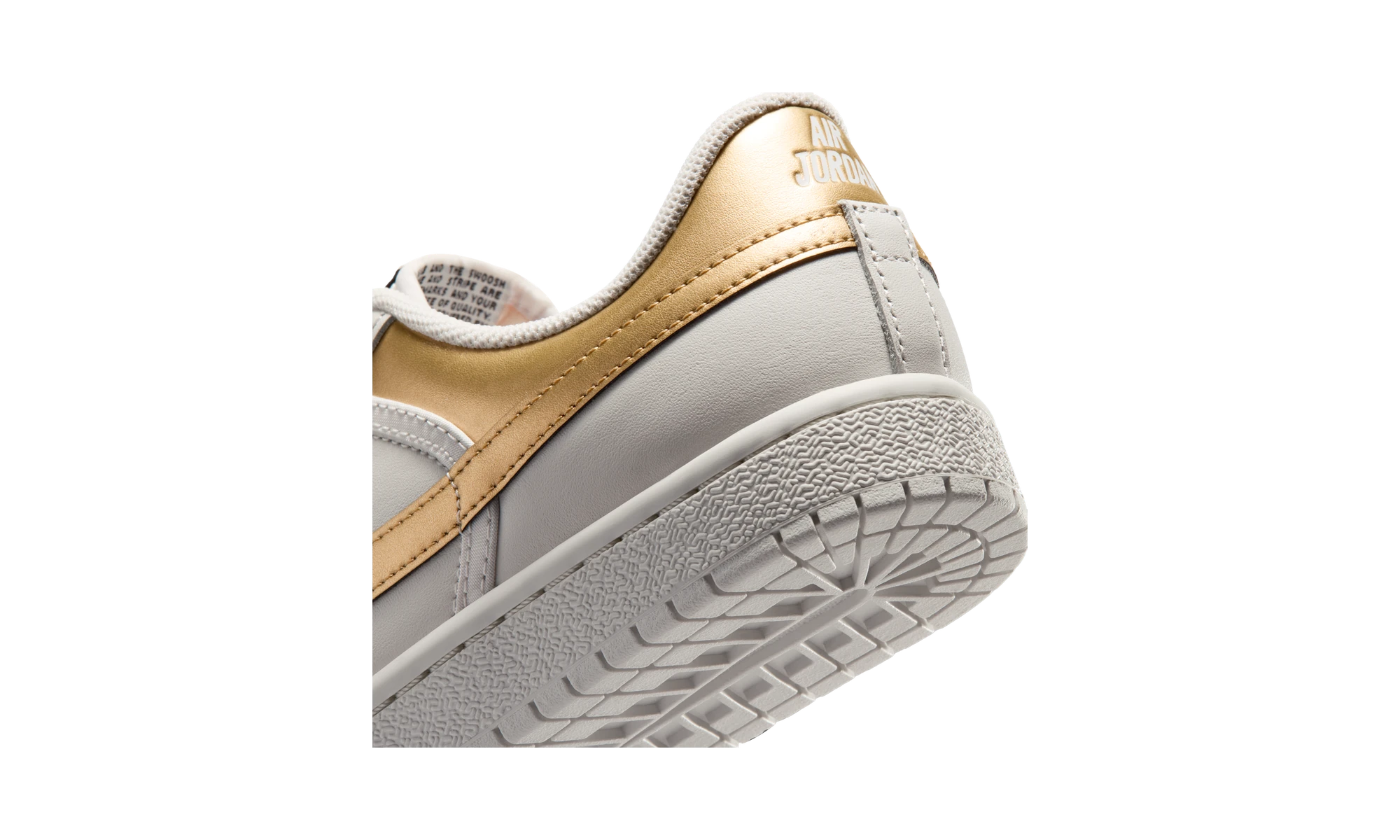 Air Jordan Skyline Low Swan Metallic Gold