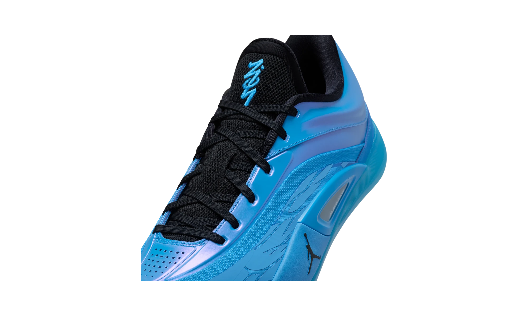 Air Jordan Zion 4 Iridescence