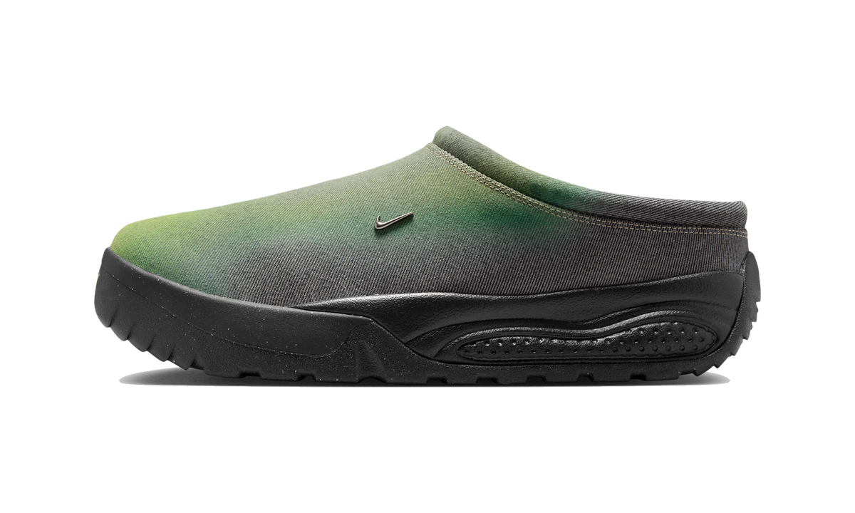 Nike ACG Rufus Green Gradient