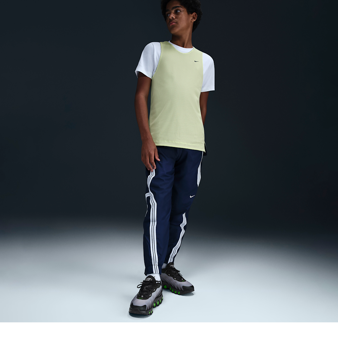 Nike Air Max Dn8 Black Volt, Black/Light Smoke Grey/Black/Volt (HF7310-005)