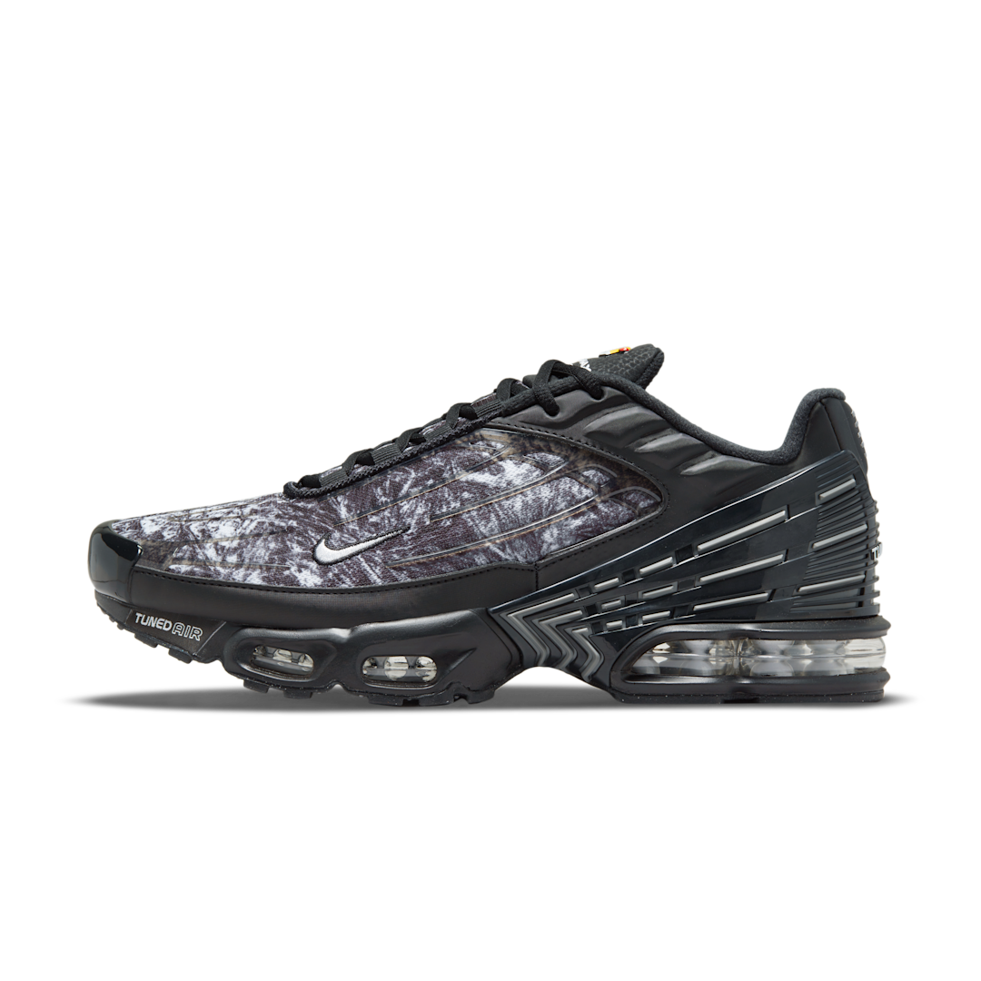 Nike Air Max Plus 3 Black Graphic