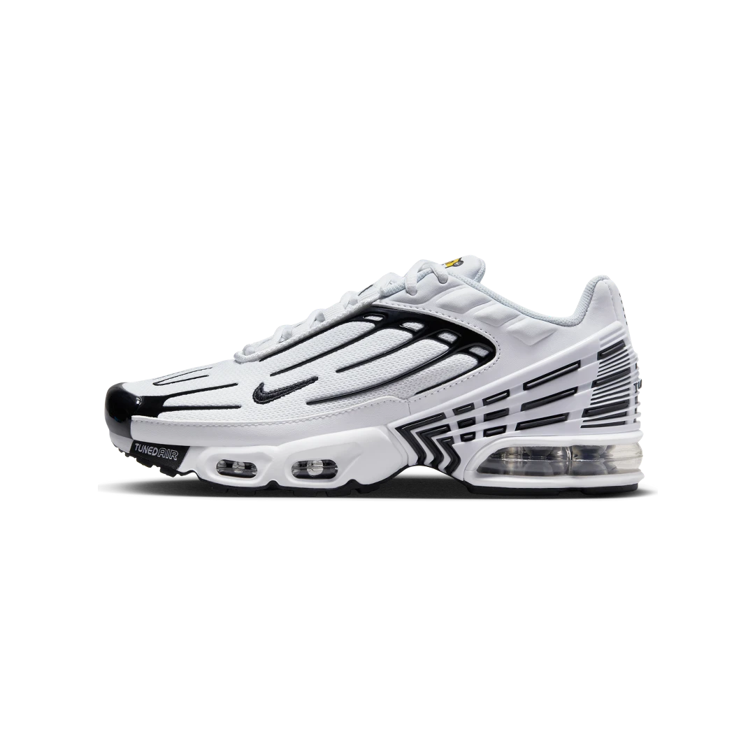 Nike Air Max Plus 3 White Black, White/Black/White/Chile Red (FN3845-100)