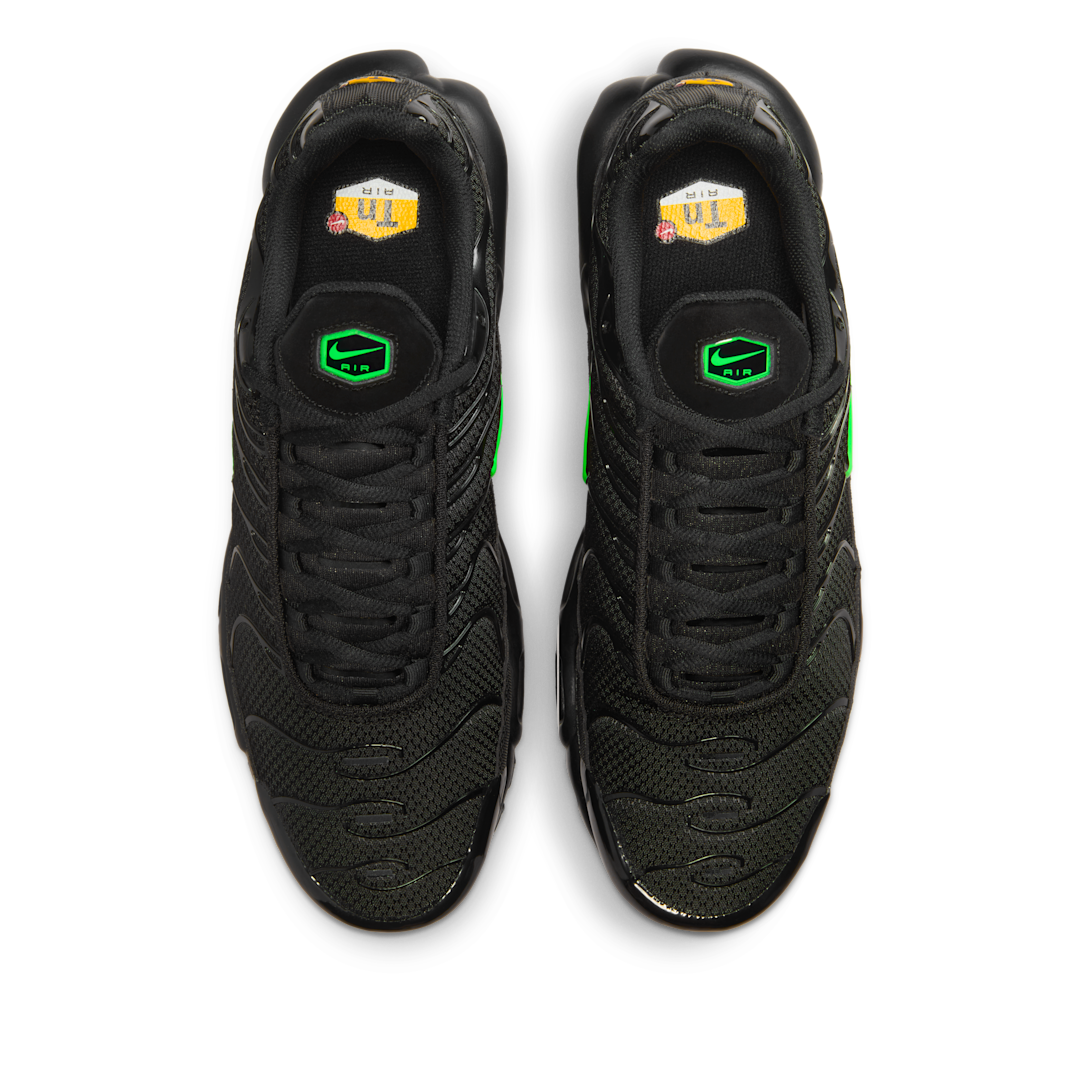 Nike Air Max Plus Black Green Strike, Black/Black/Green Strike (DM0032-024)