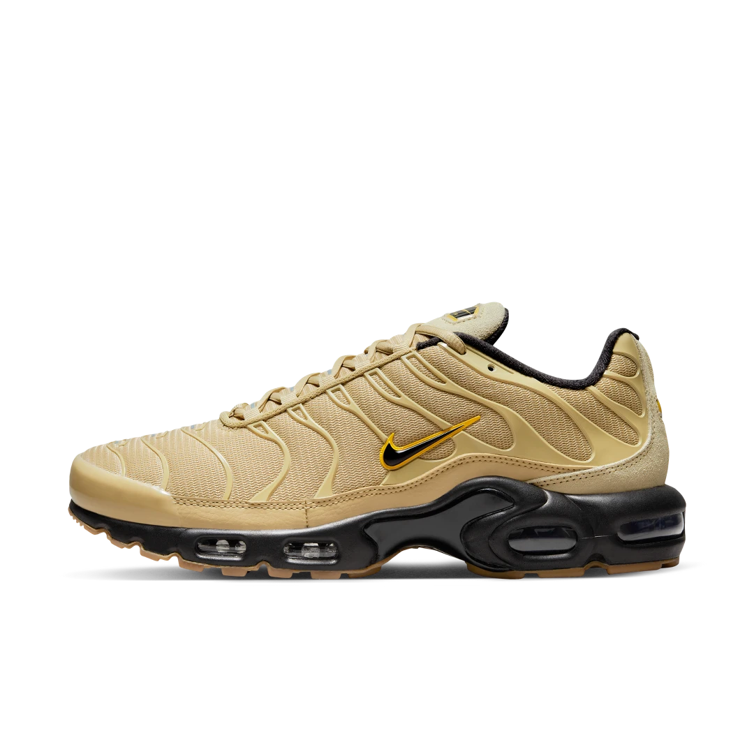 Nike Air Max Plus OG Gold Bullet, Gold/Yellow/Black-Gum (DZ4501-700)