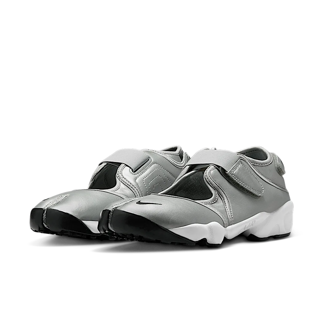 Nike Air Rift Leather Metallic Silver Sail, Metallic Silver/Sail/Black (HM5737-003)