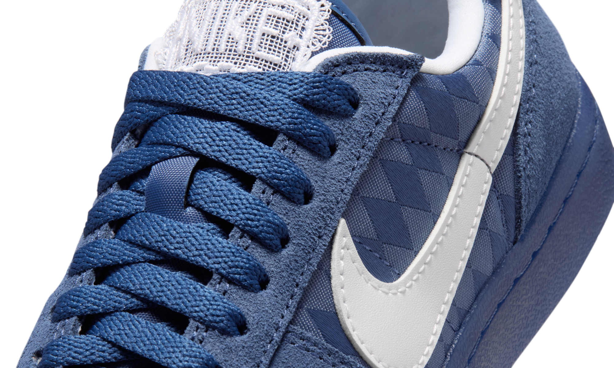 Nike Field General Mystic Navy White