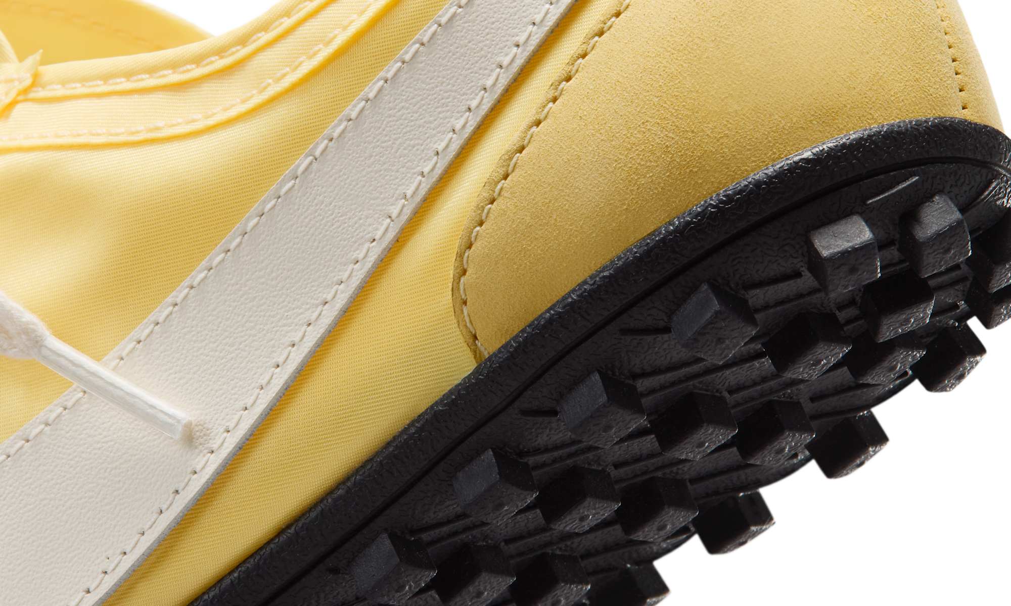 Nike Moon Shoe OG Soft Yellow Black Soft Pearl