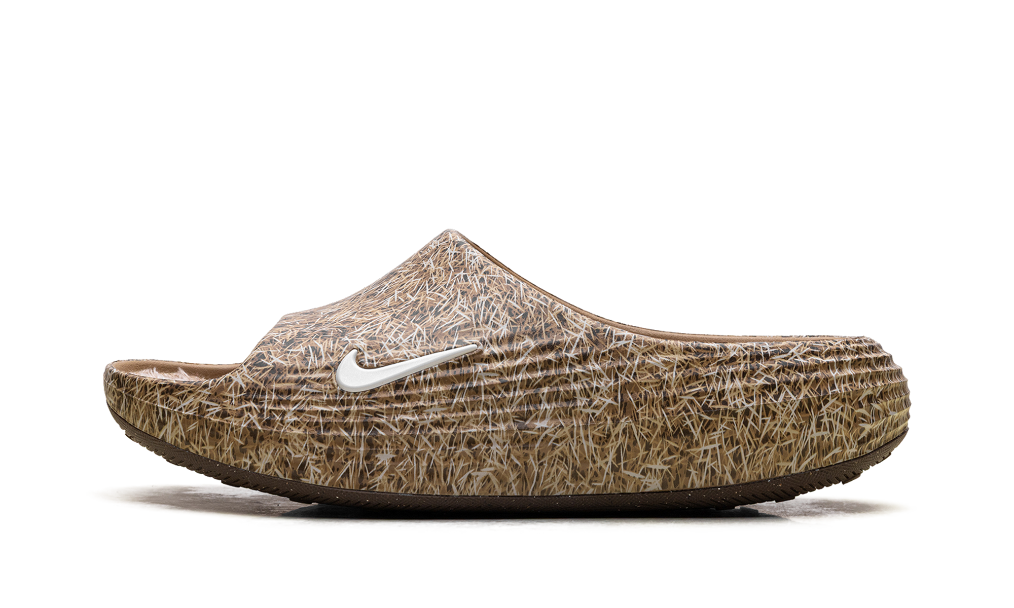 Nike ReactX Rejuven8 Slide .SWOOSH Touch Grass Wheat
