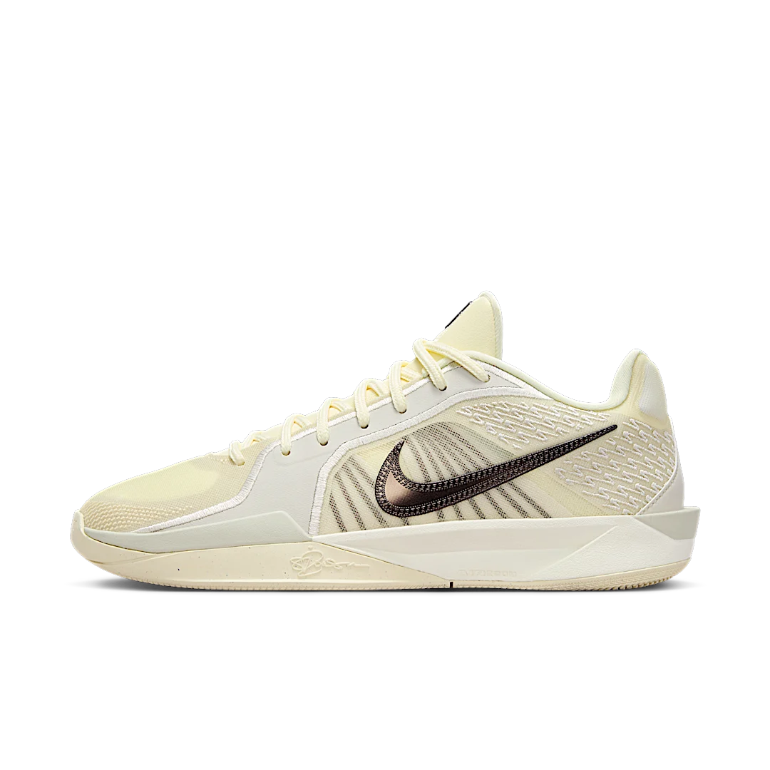 Nike Sabrina 2 Relentless, Coconut Milk/Baroque Brown/Light Bone/Sail (FQ2174-102)