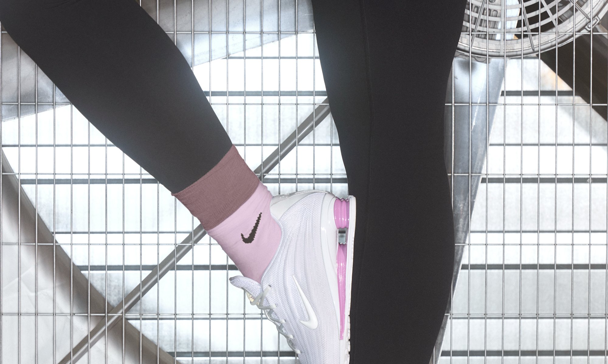 Nike Shox Z White Light Magenta