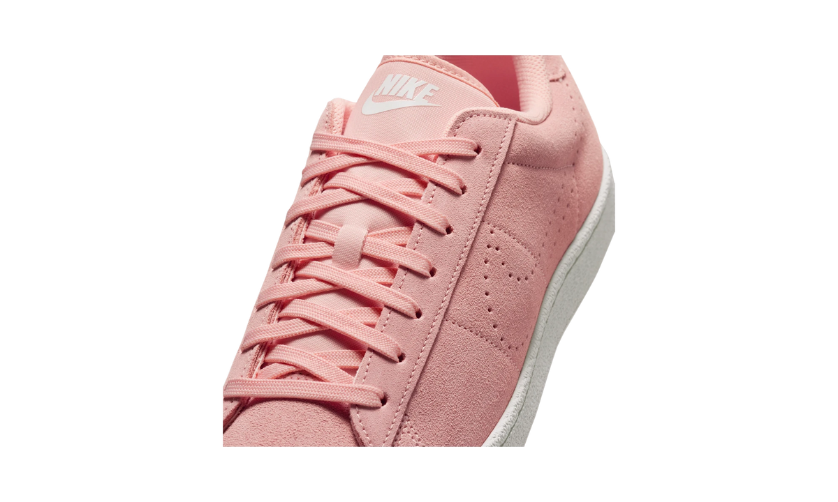 Nike Tennis Classic Arctic Orange Sail