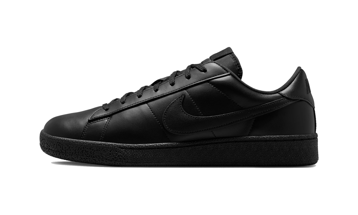 Nike Tennis Classic CS Triple Black