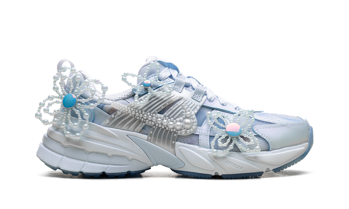 Nike V2K Run Susan Fang Artist Collection