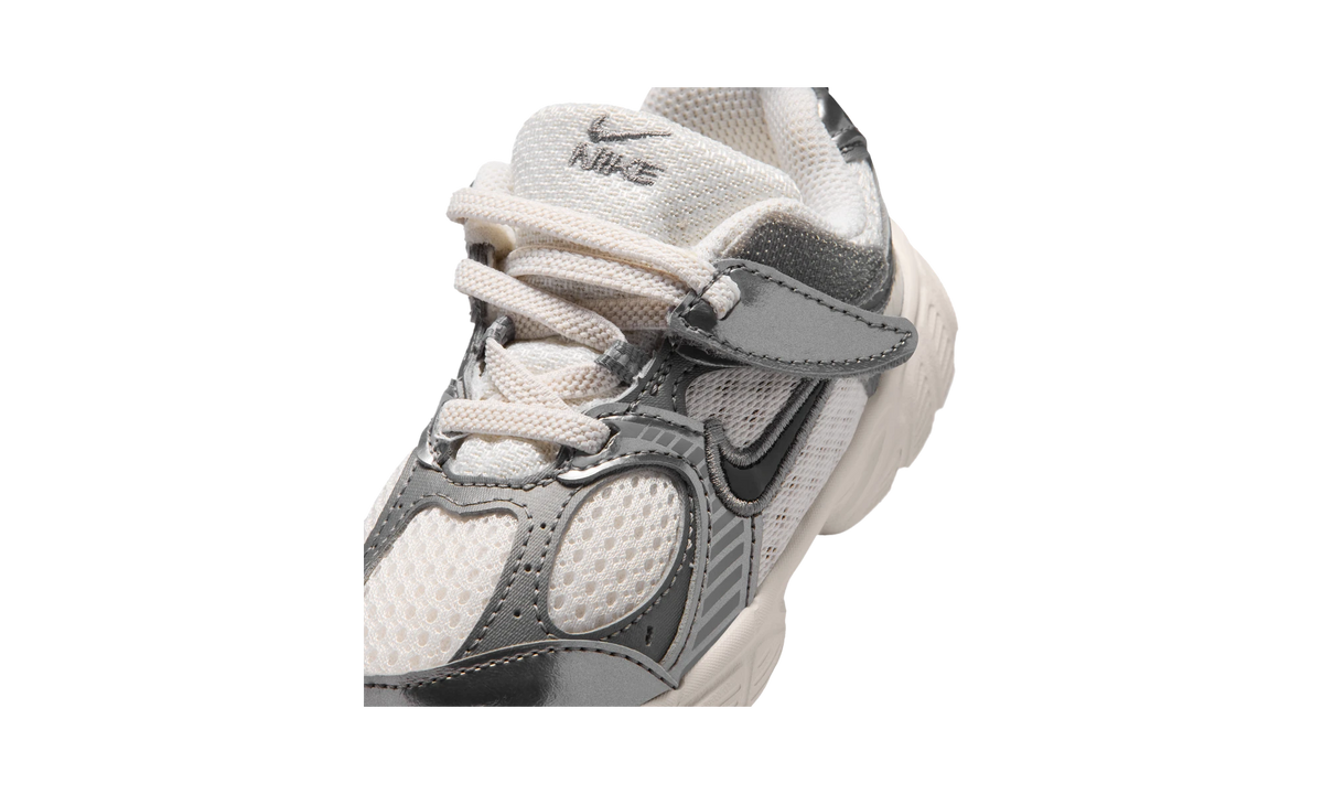 Nike V5 RNR Phantom Pencil Point (TD)