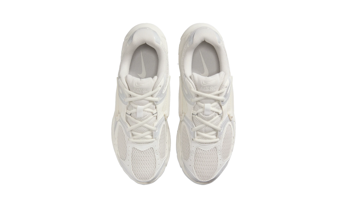 Nike V5 RNR Phantom Sail