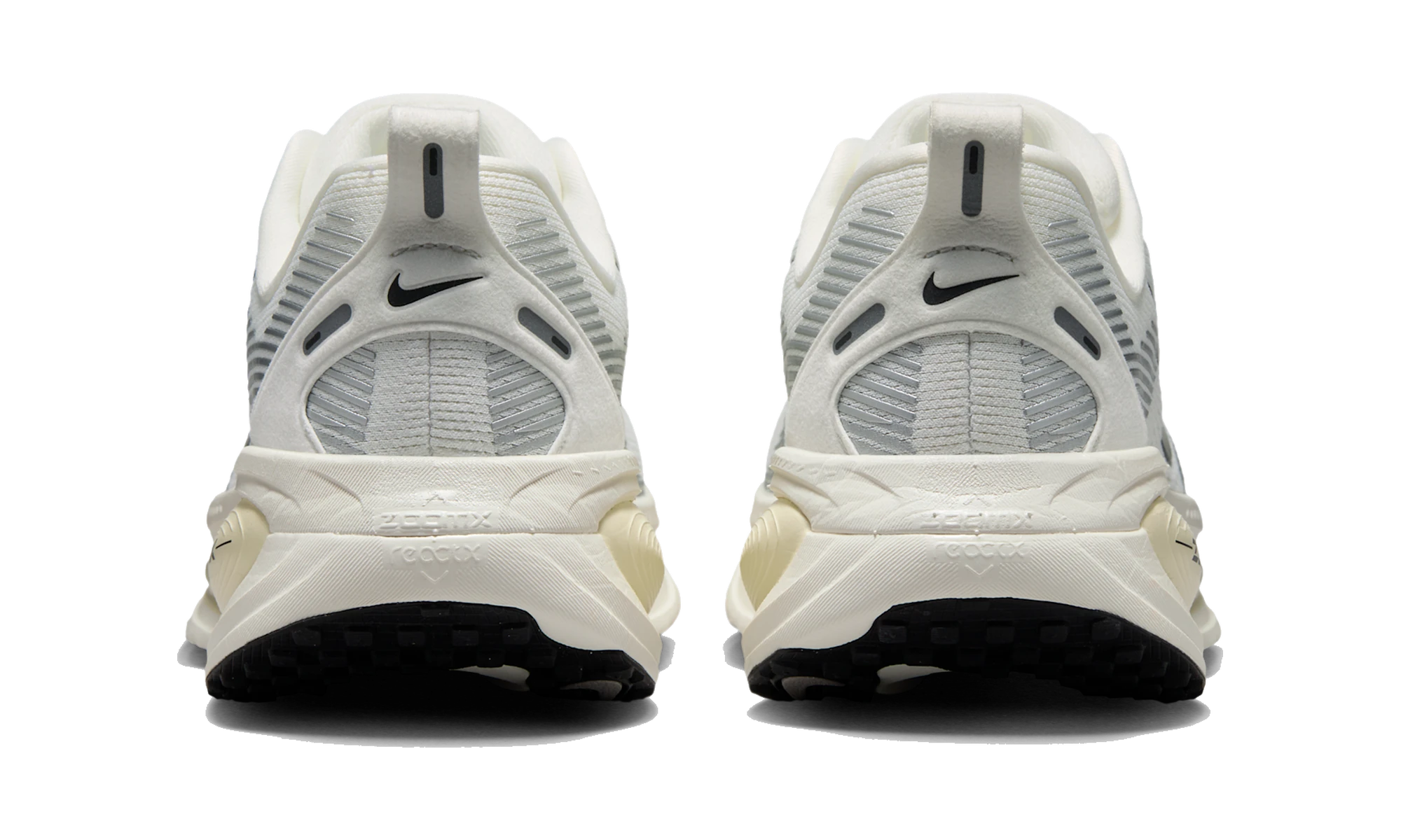 Nike Vomero 18 Summit White Coconut Milk