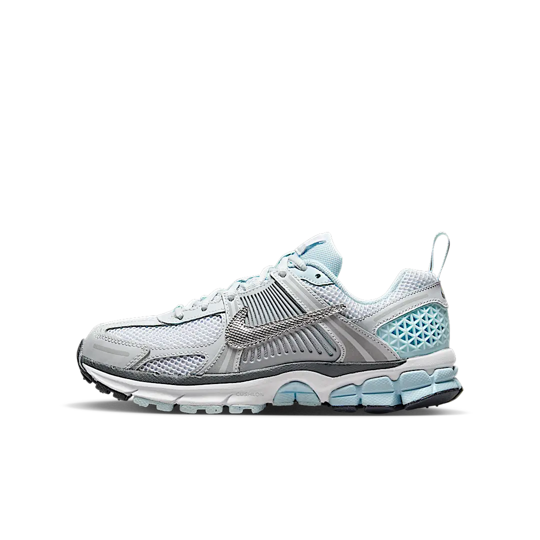 Nike Vomero 5 Pure Platinum Glacier Blue Wolf Grey Metallic Silver, Pure Platinum/Glacier Blue/Wolf Grey/Metallic Silver (HQ3255-043)