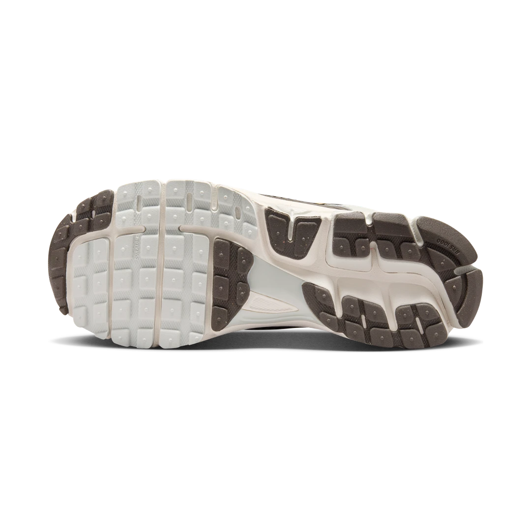 Nike Zoom Vomero 5 Light Bone Ironstone, Light Bone/Ironstone/Phantom/Sesame (HM9657-001)