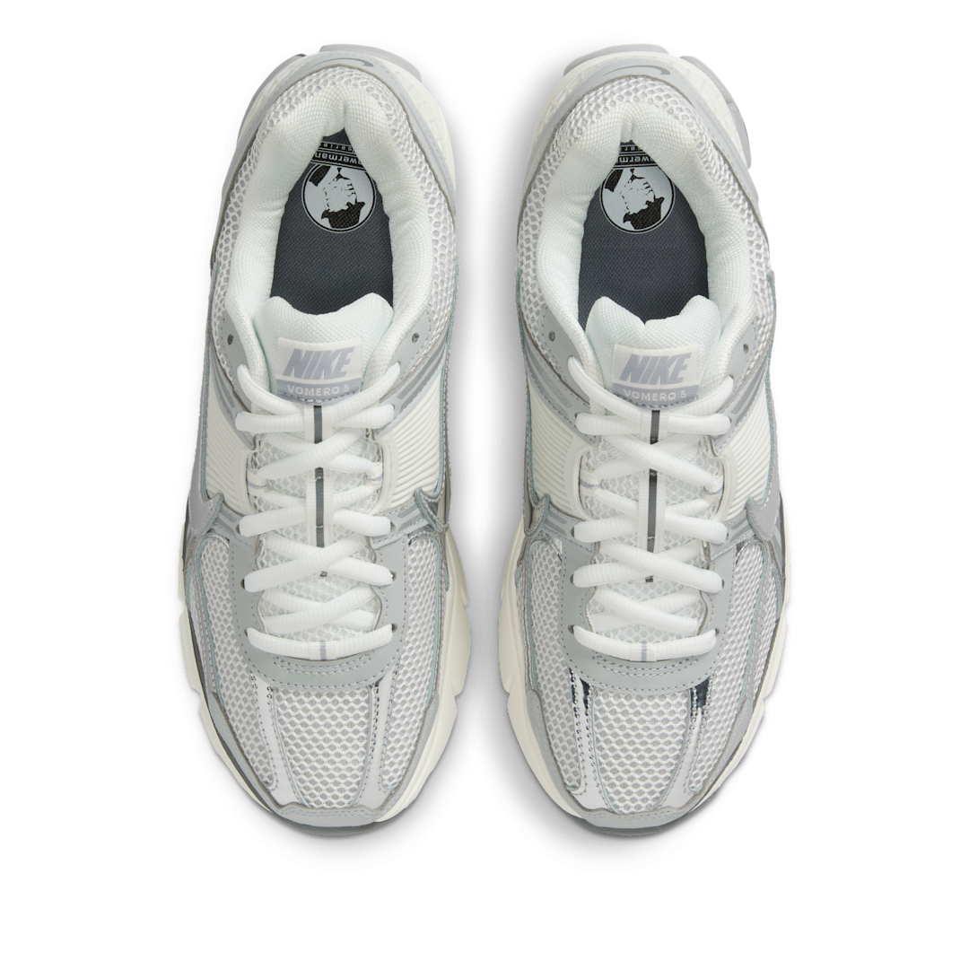 Nike Zoom Vomero 5 Metallic Silver