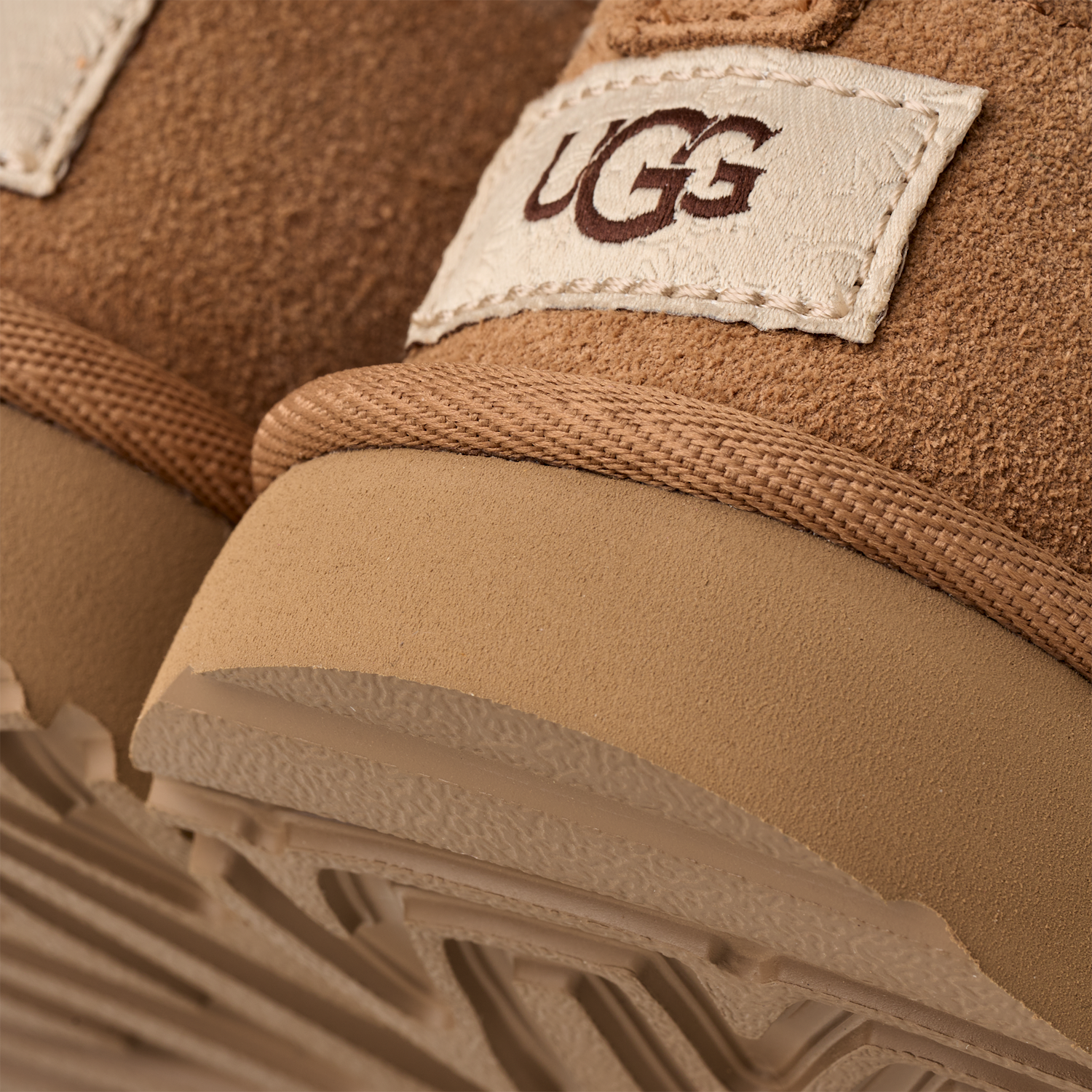 UGG Classic Micro Slipper Chestnut (Kids), Chestnut (1174410K-CHE)
