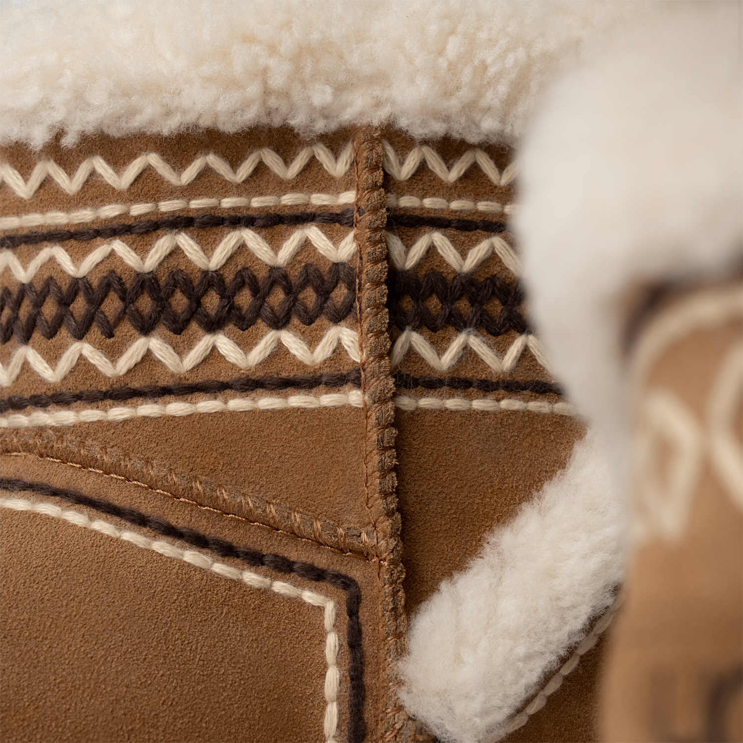 UGG Classic Mini Atherson Boot Chestnut, Chestnut (1158281-CHE)
