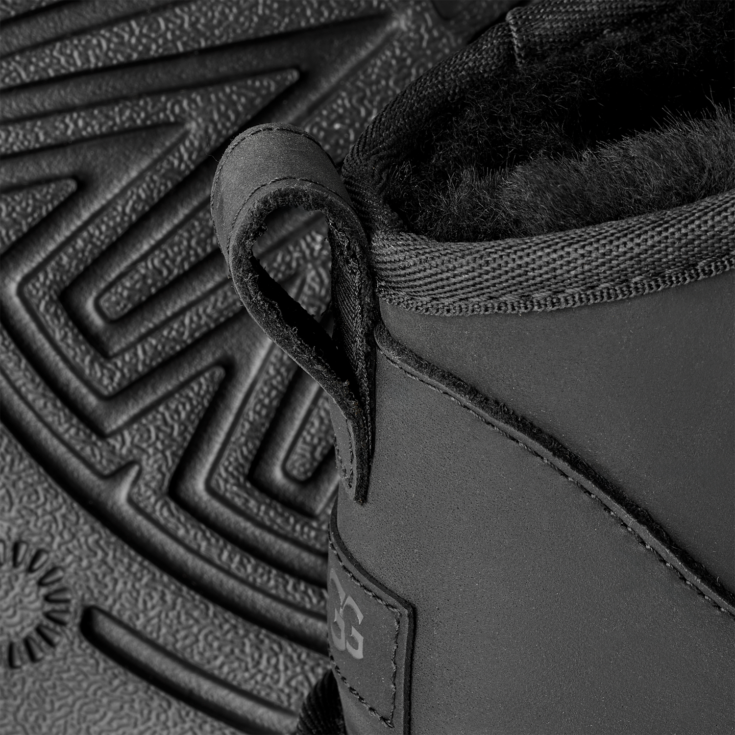 UGG Classic Ultra Mini Leather Boot Black, Black (1174210-BLK)