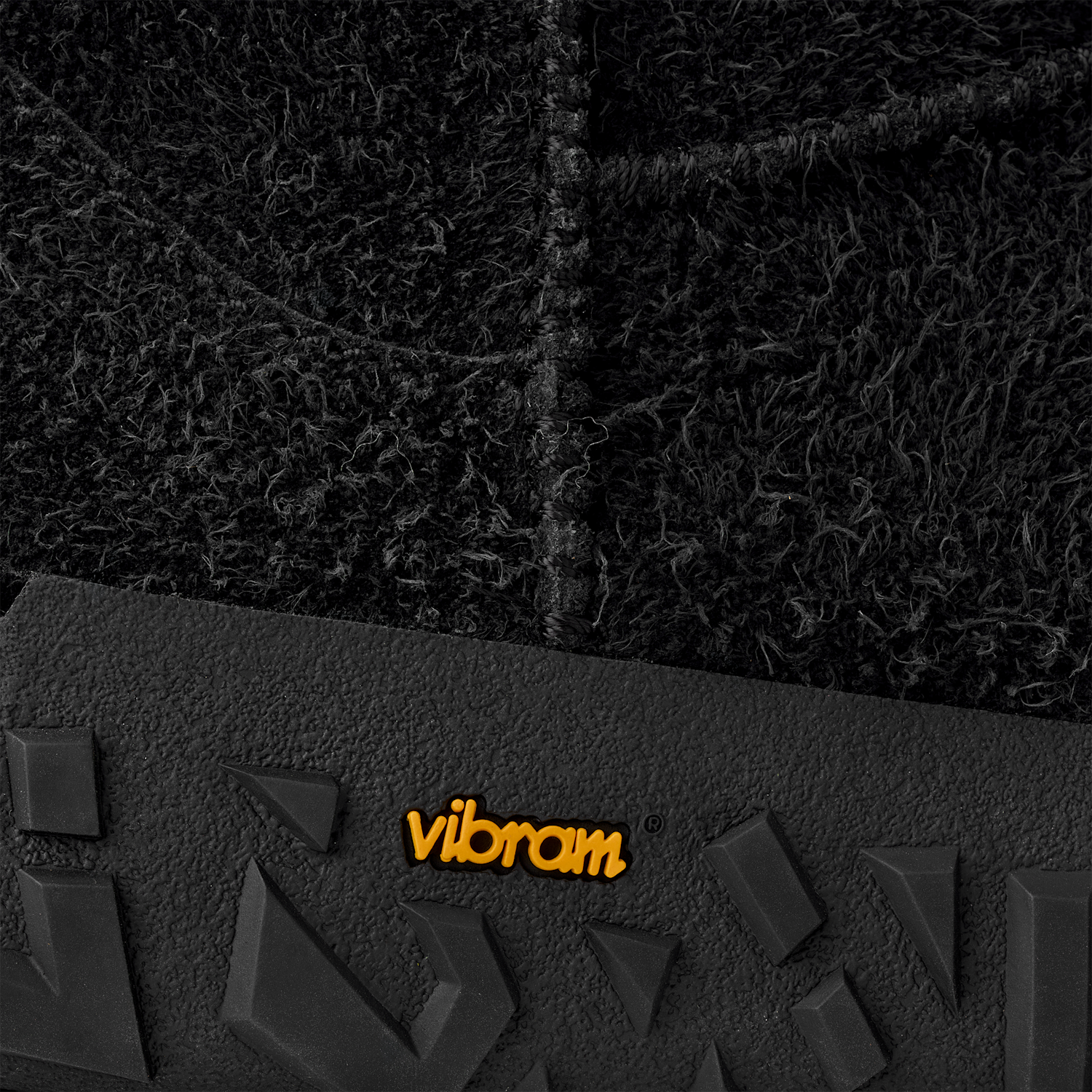 UGG Classic Ultra Mini Wrap Tech Boot Black, Black (1171115-BLK)