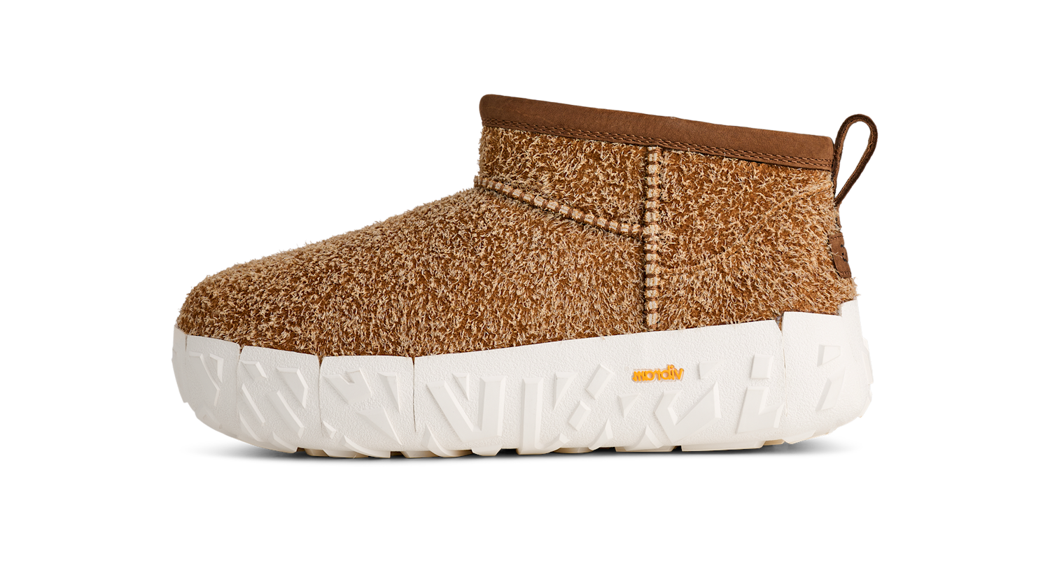 UGG Classic Ultra Mini Wrap Tech Boot Chestnut, Chestnut (1171115-CHE)