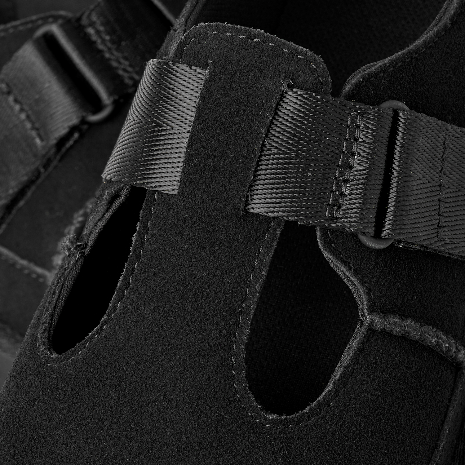 UGG Goldenstar Mary Jane Black, Black (1171506-BLK)