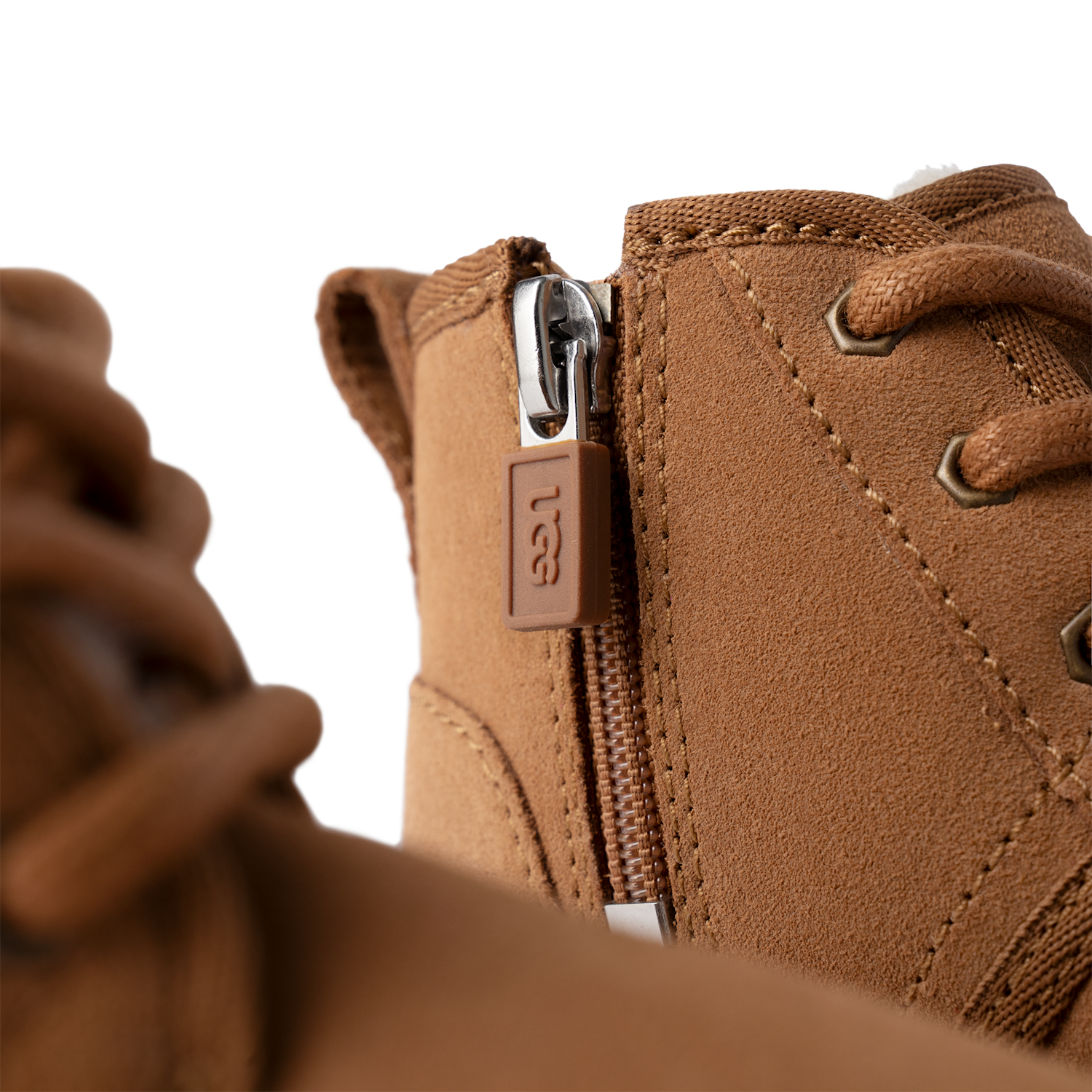 UGG Neumel II Boot Chestnut (Toddler), Chestnut (1017320T-CHE)