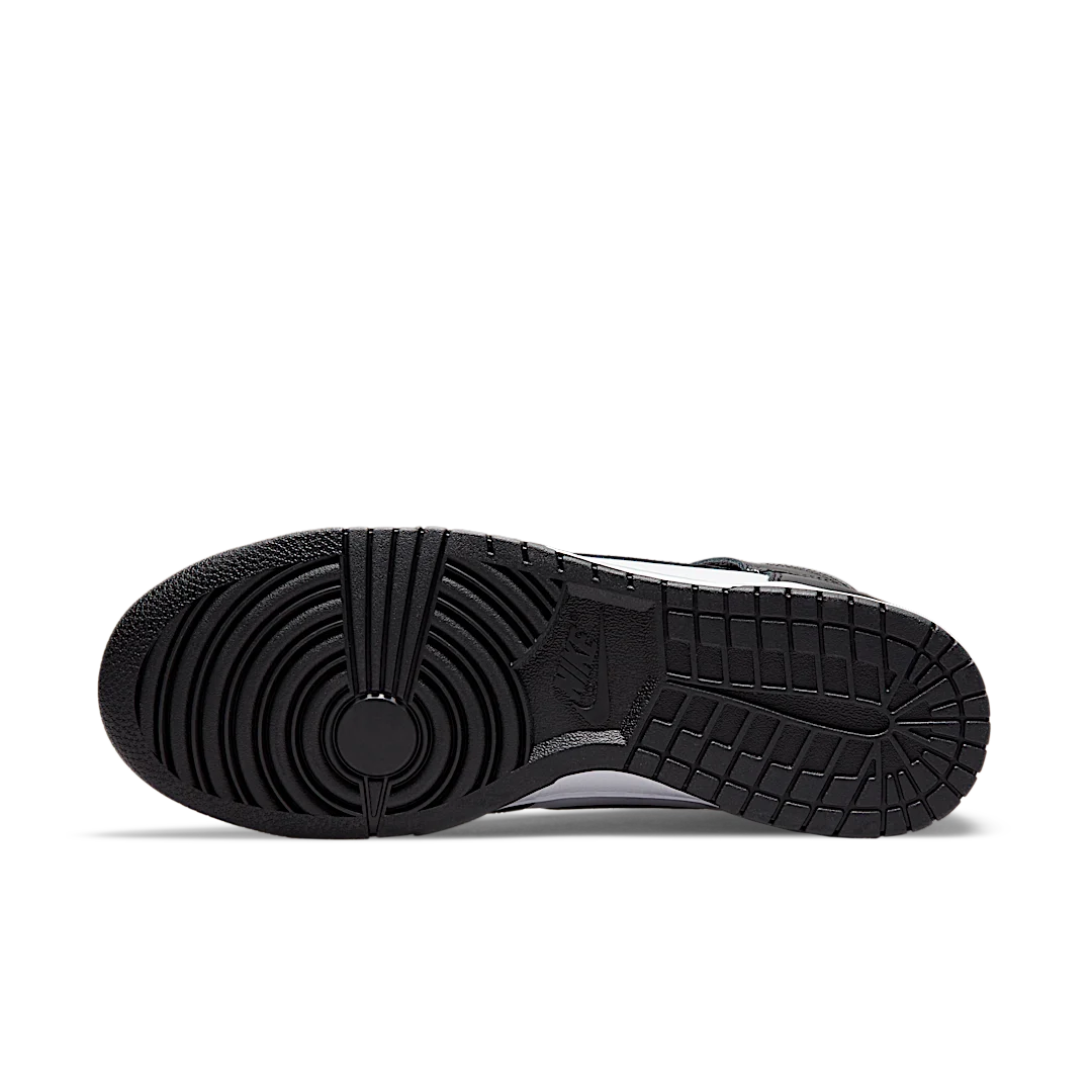 Nike Dunk High Panda Black White (2021/2024), White/Black-Total Orange (DD1399-105 / DD1869-103)