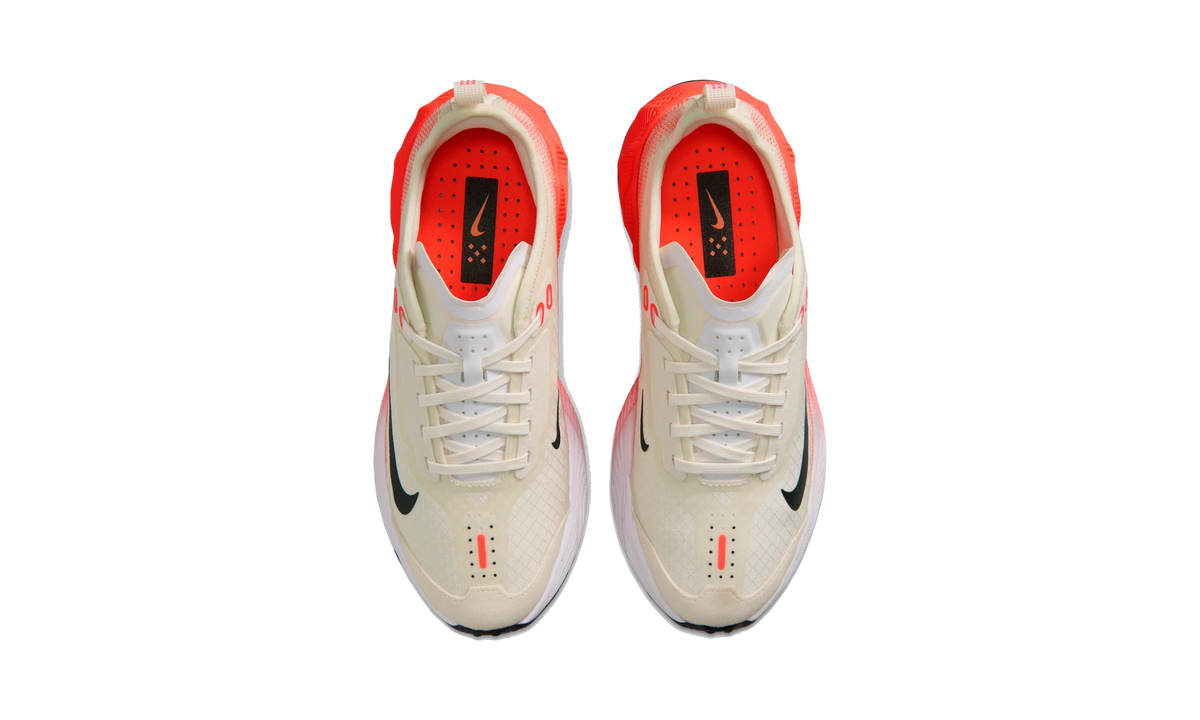 Nike Ava X Chalk/White/Hot Lava/Black