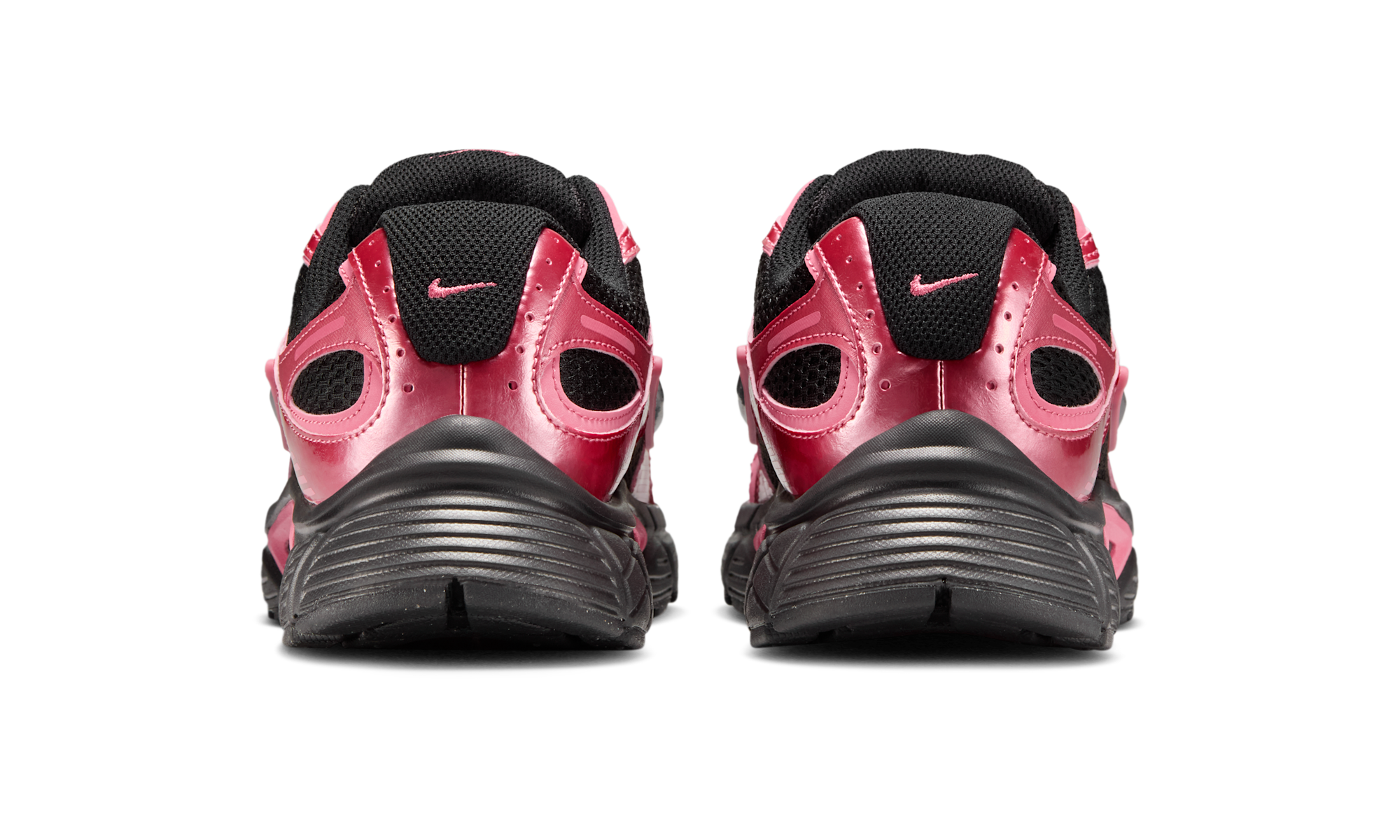 Nike V5 RNR shoes with reflective accents Black/Peony/Black