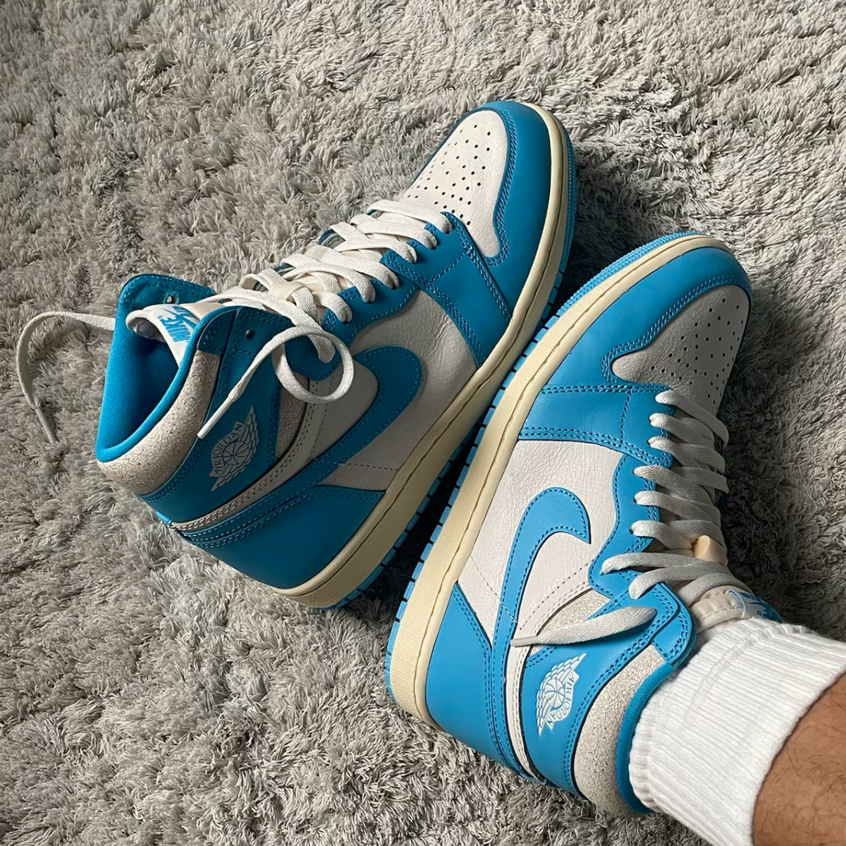 Air Jordan 1 Retro High OG UNC Reimagined