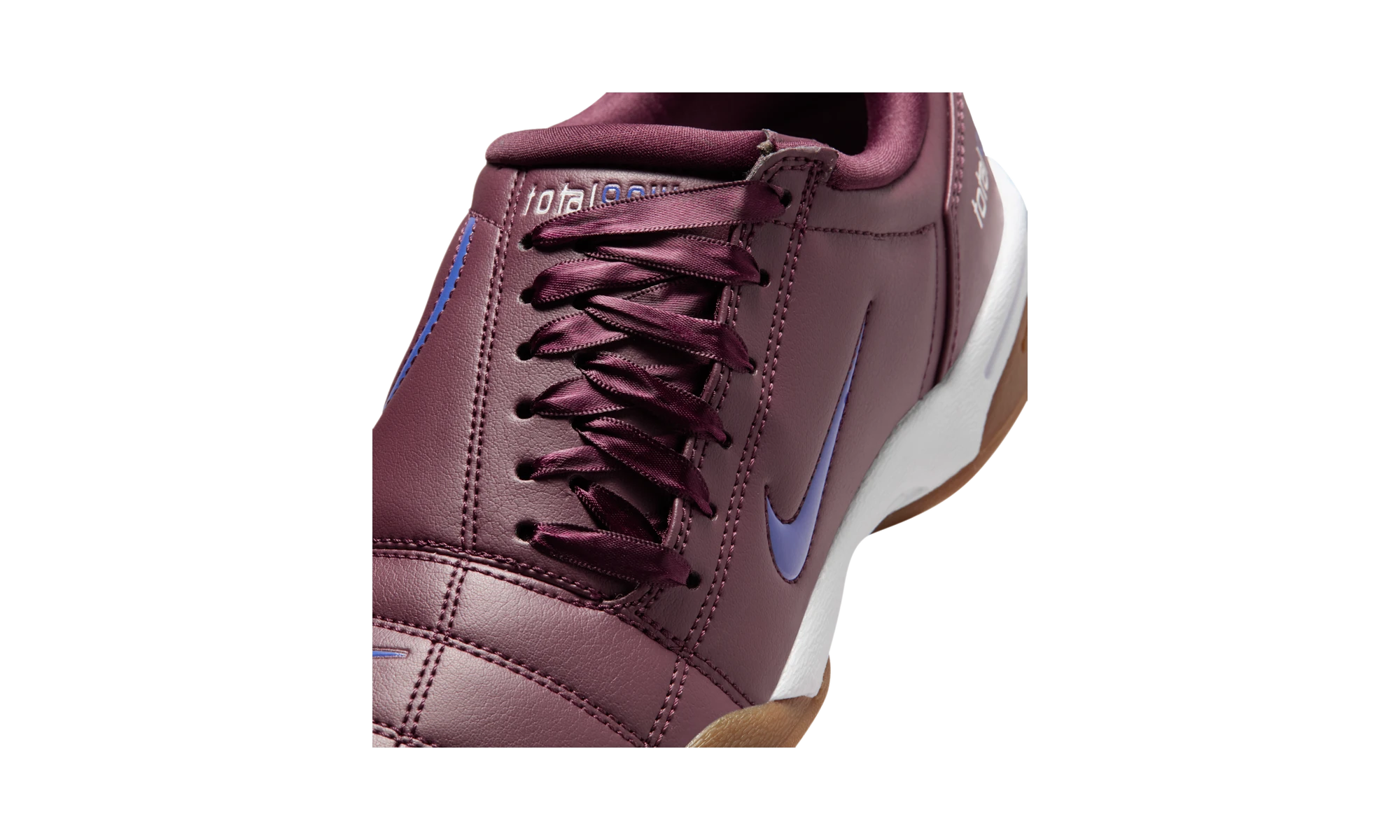 Nike Total90 Burgundy Crush/White/Gum Medium Brown/Lapis