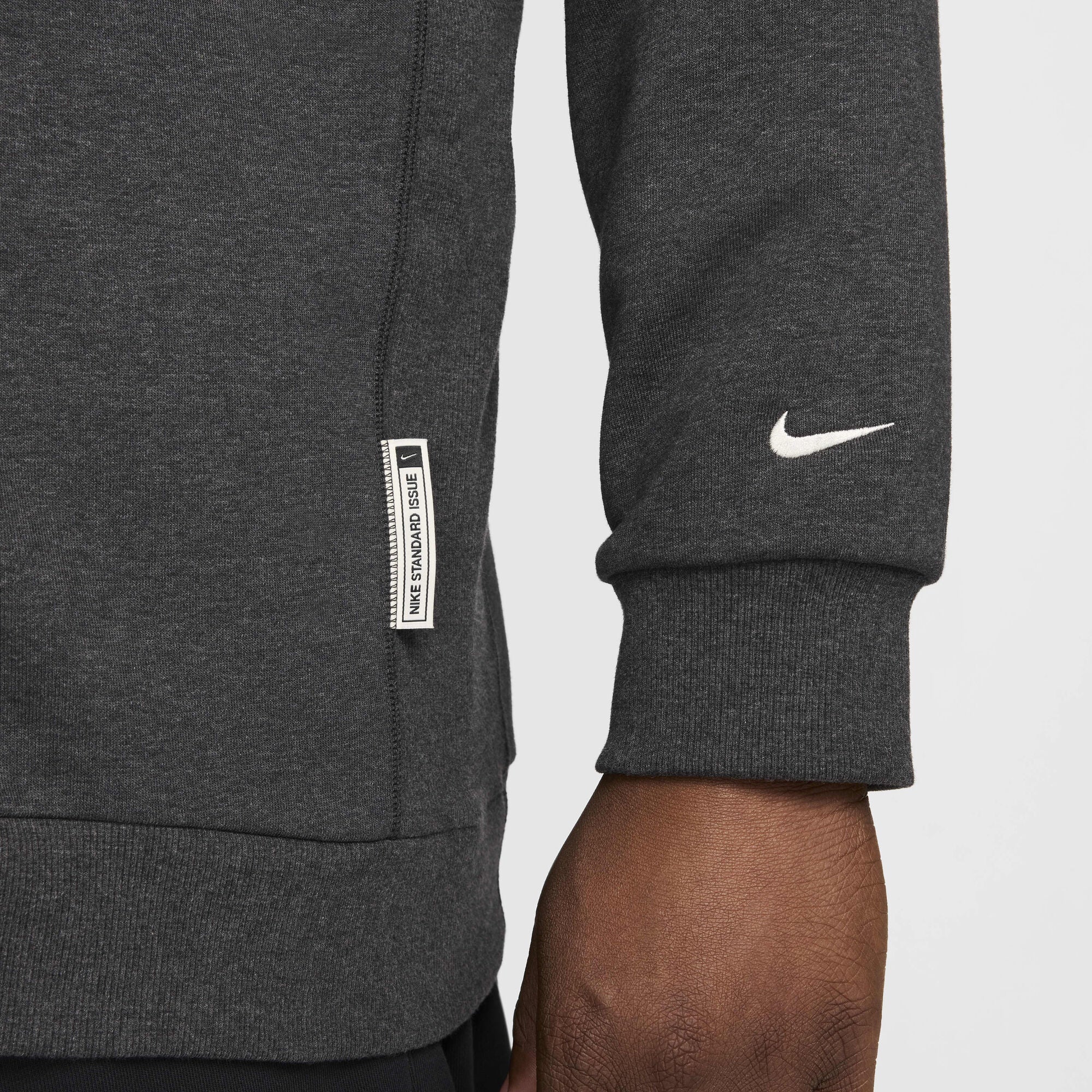 Nike Standard Issue Dri-FIT Basketball Crew-Neck Sweatshirt Black/Heather/Pale Ivory